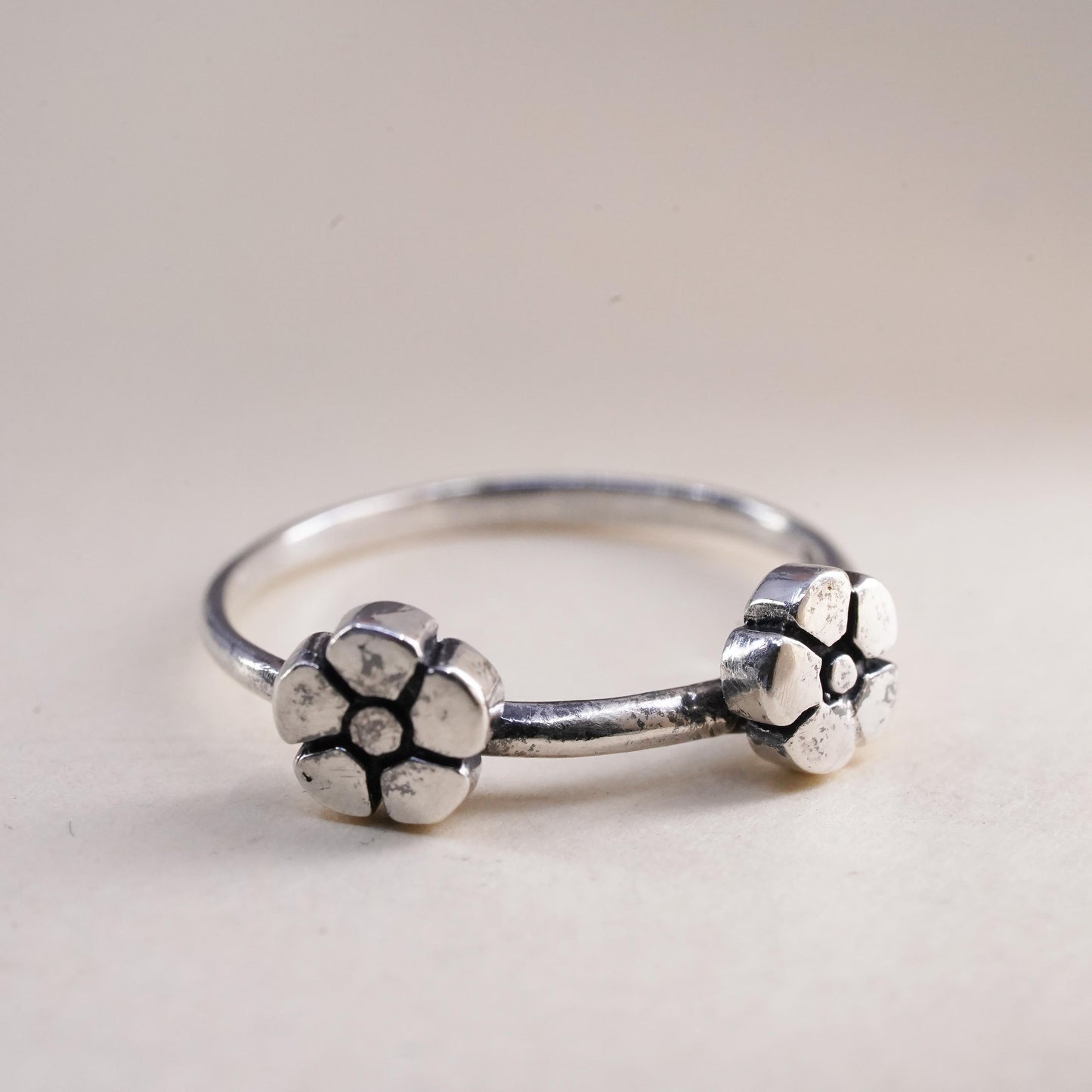 Size 5.5, vintage Sterling silver handmade ring, 925 flower
