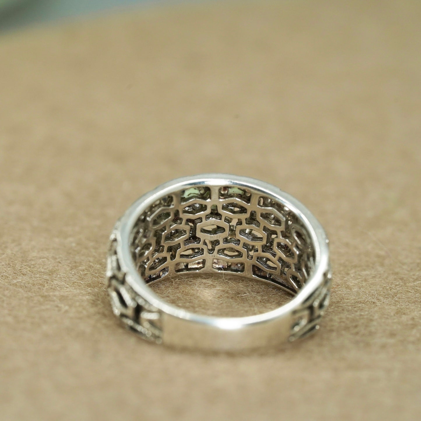Size 9.5, vintage Sterling 925 silver ring, filigree band with cluster diamonds