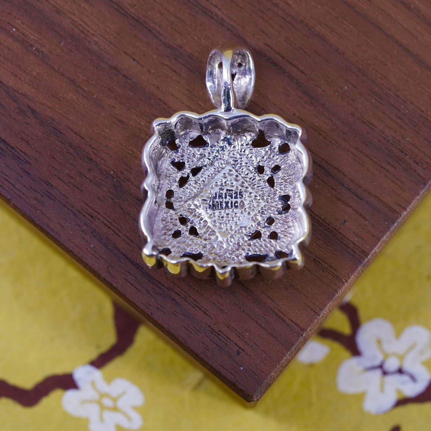 Vintage Sterling silver handmade pendant, 925 square filigree pendant malachite
