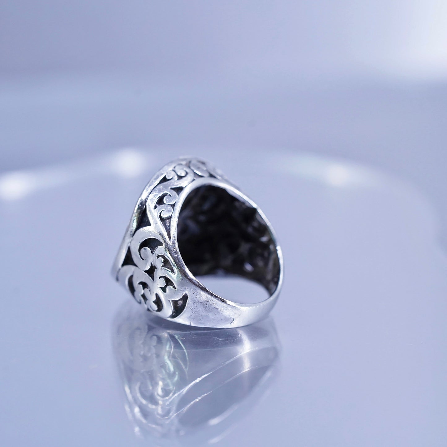 Size 6, vintage Sterling 925 silver handmade ring, modern swirly band