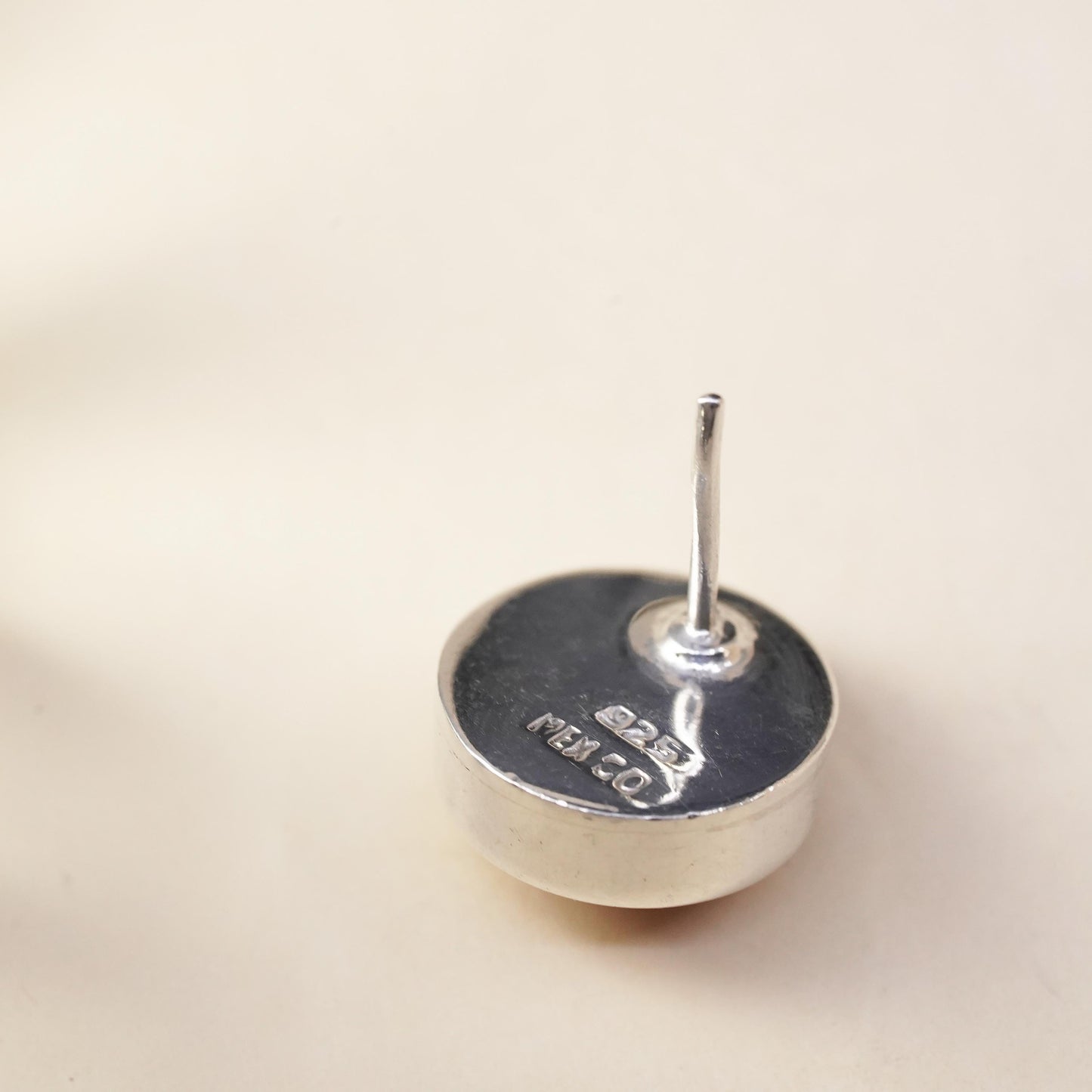 veg southwestern Mexican Sterling 925 silver stud pink enamel, single earring