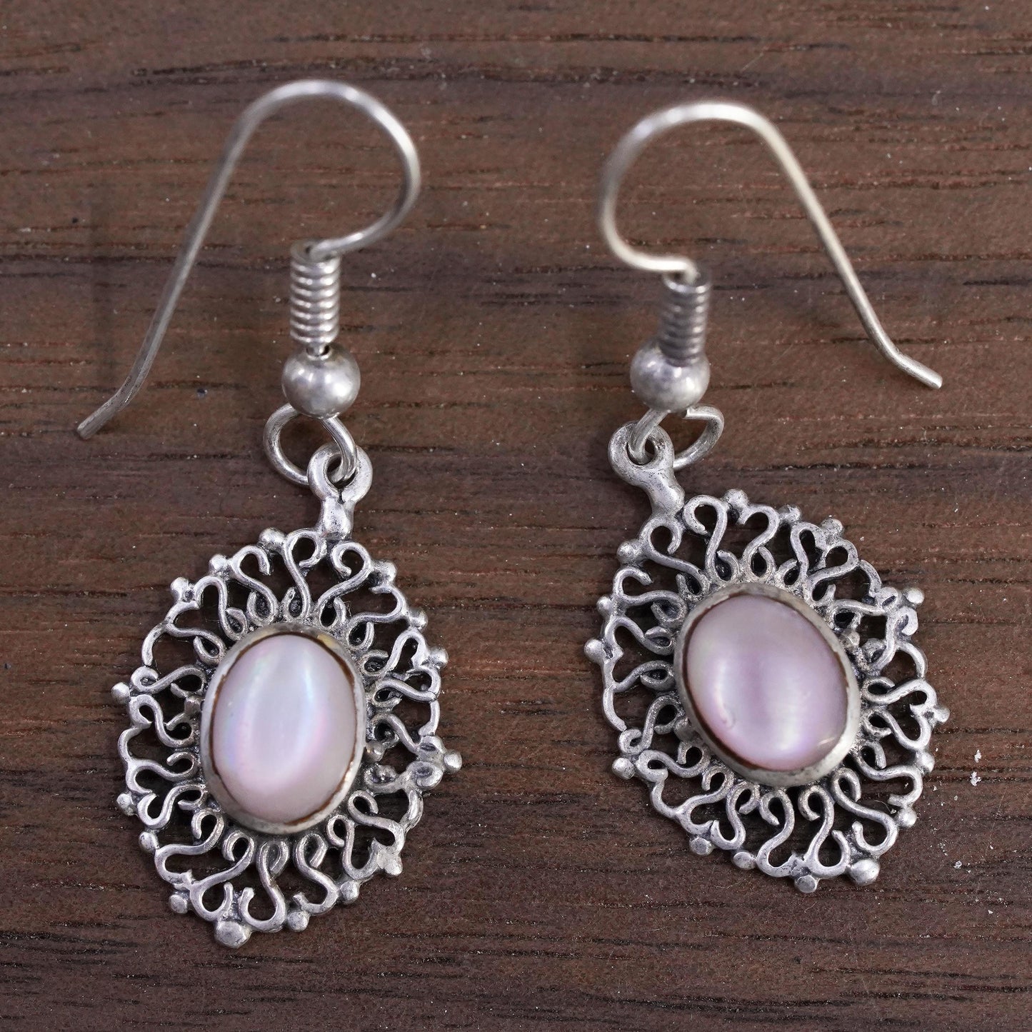 Vintage 925 Sterling silver handmade filigree earrings w/ mother of pearl inlay
