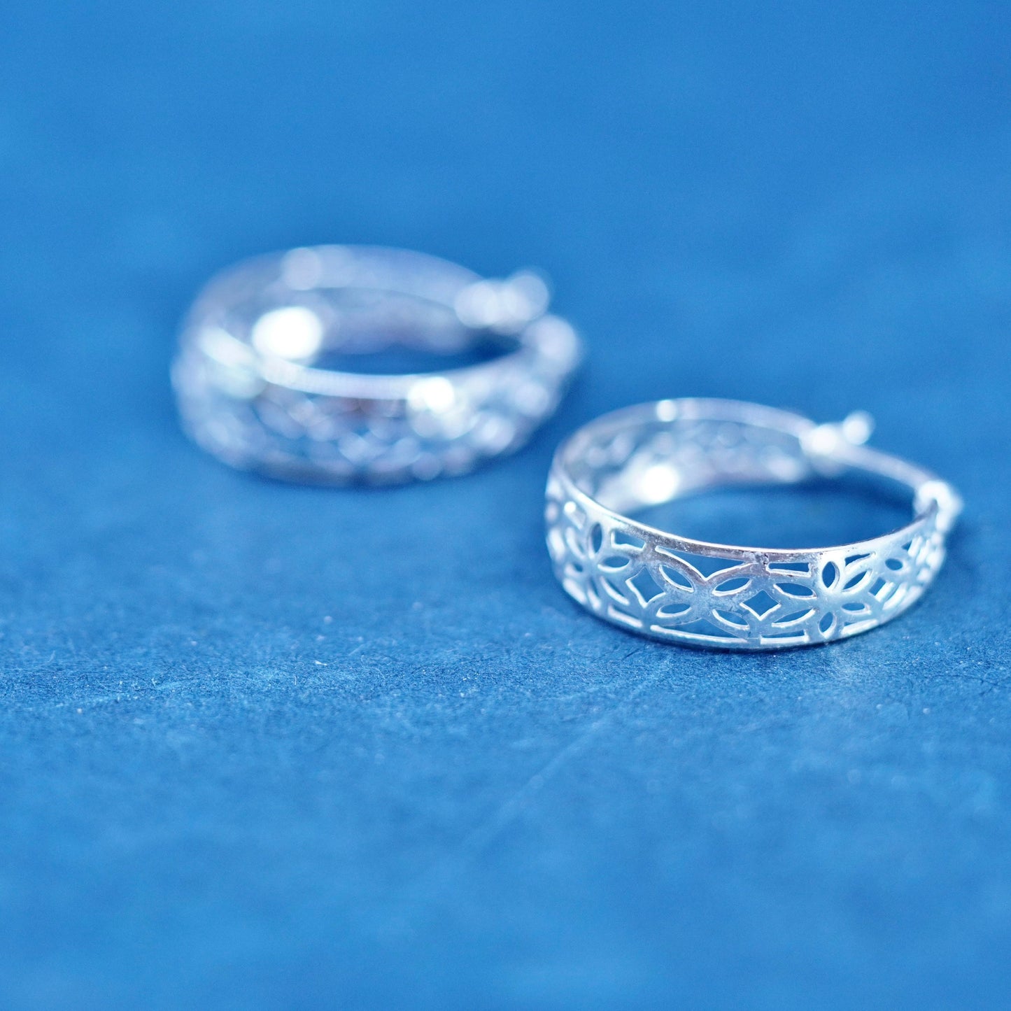 1”, Vintage Sterling silver handmade earrings, 925 filigree hoops Huggie