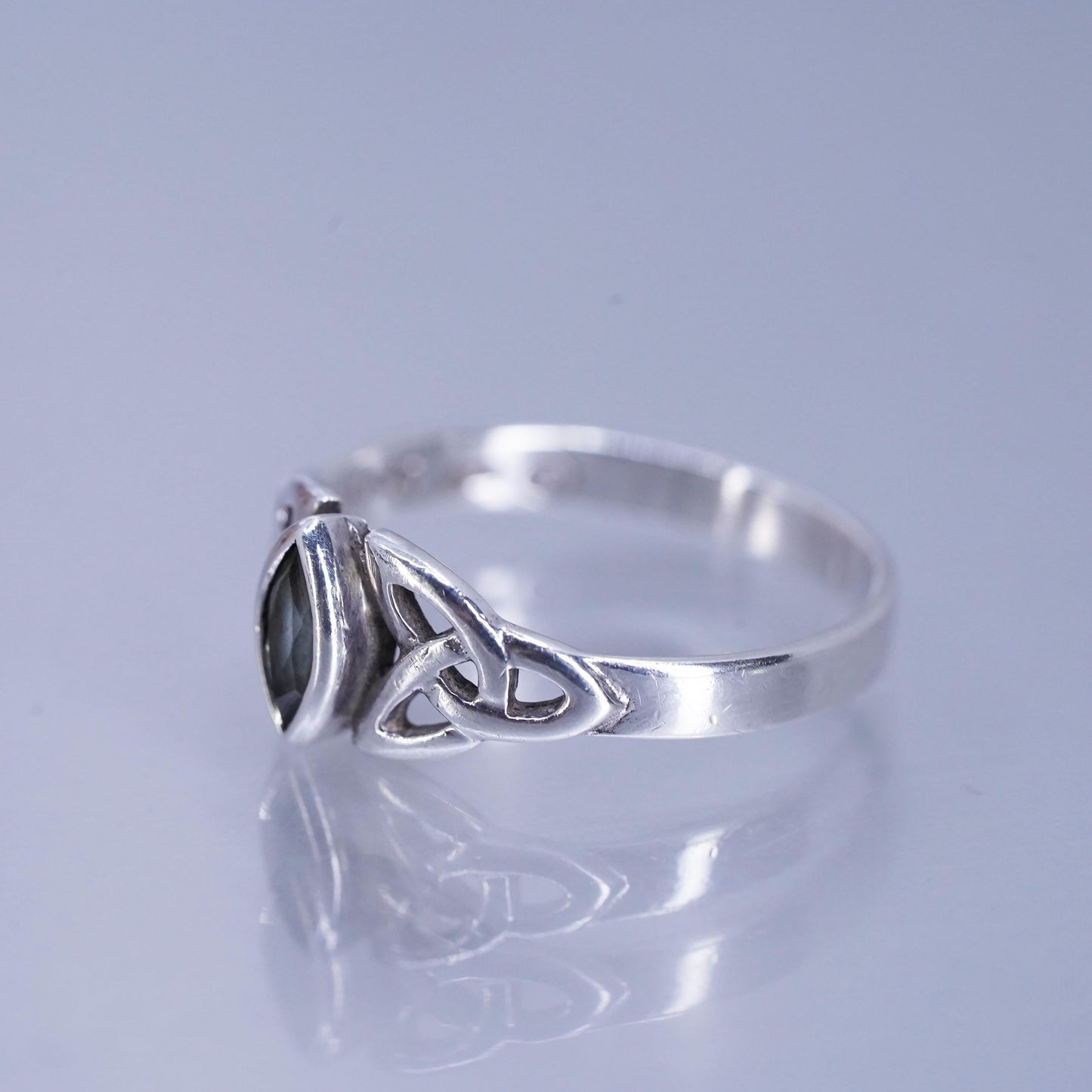 Size 7, Sterling 925 silver handmade ring, Irish Celtic knot textured band