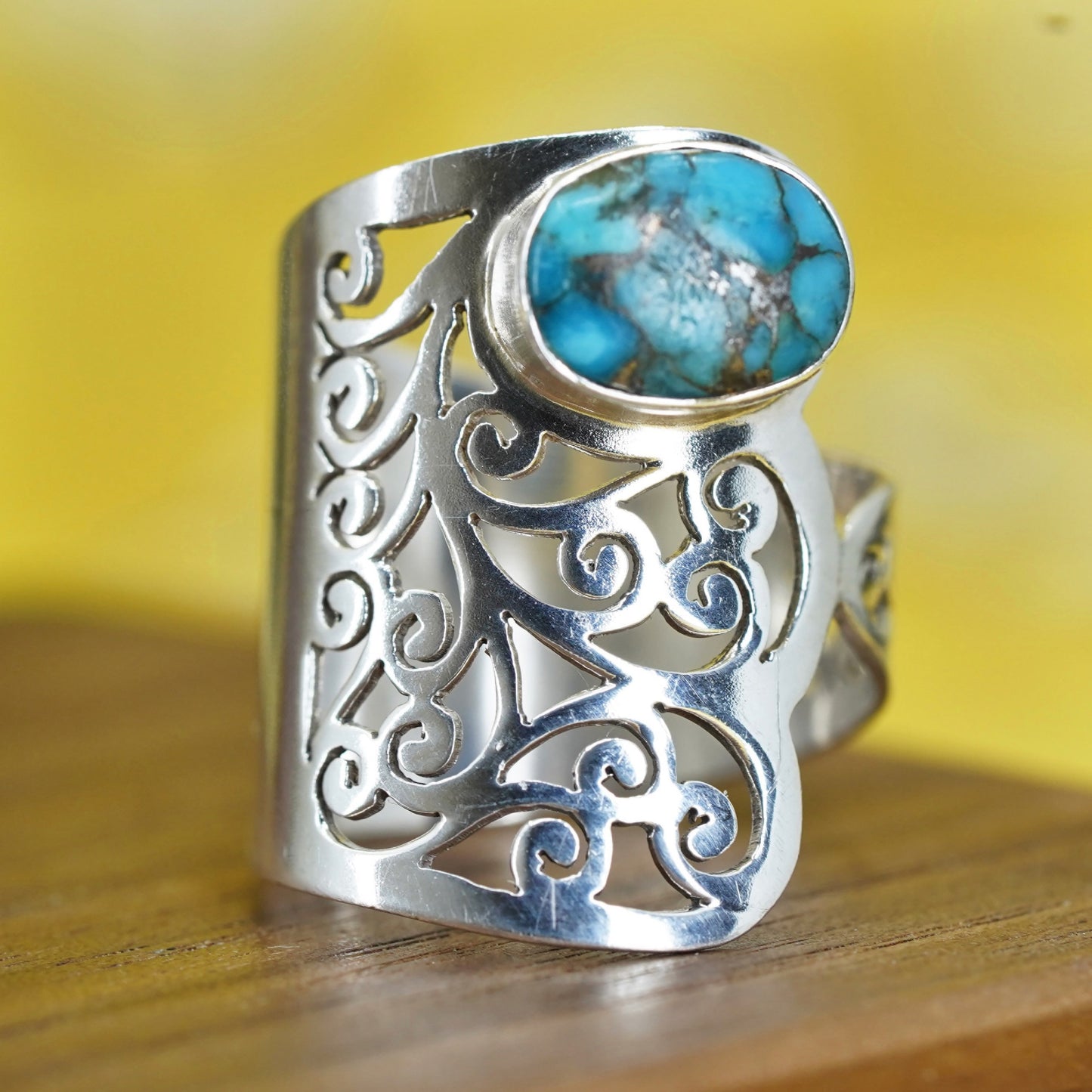 Size 6.5, vintage Sterling 925 silver handmade ring with turquoise and filigree