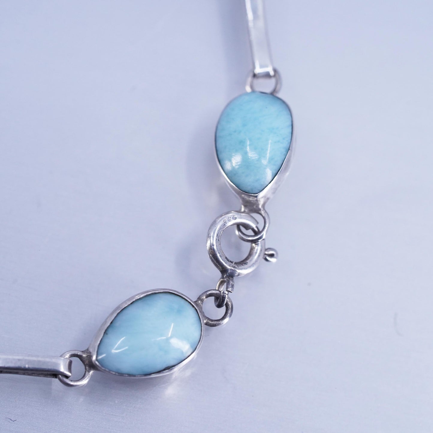 7”, Vintage sterling 925 silver handmade bracelet with teardrop larimar