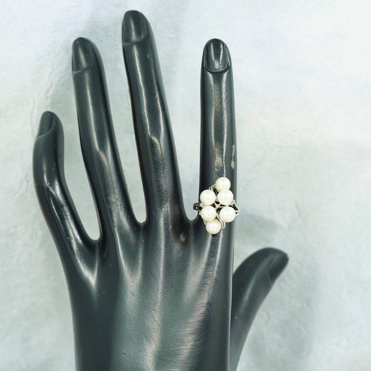 Size 4, VTG Sterling 925 silver handmade ring with cluster pearl and diamond
