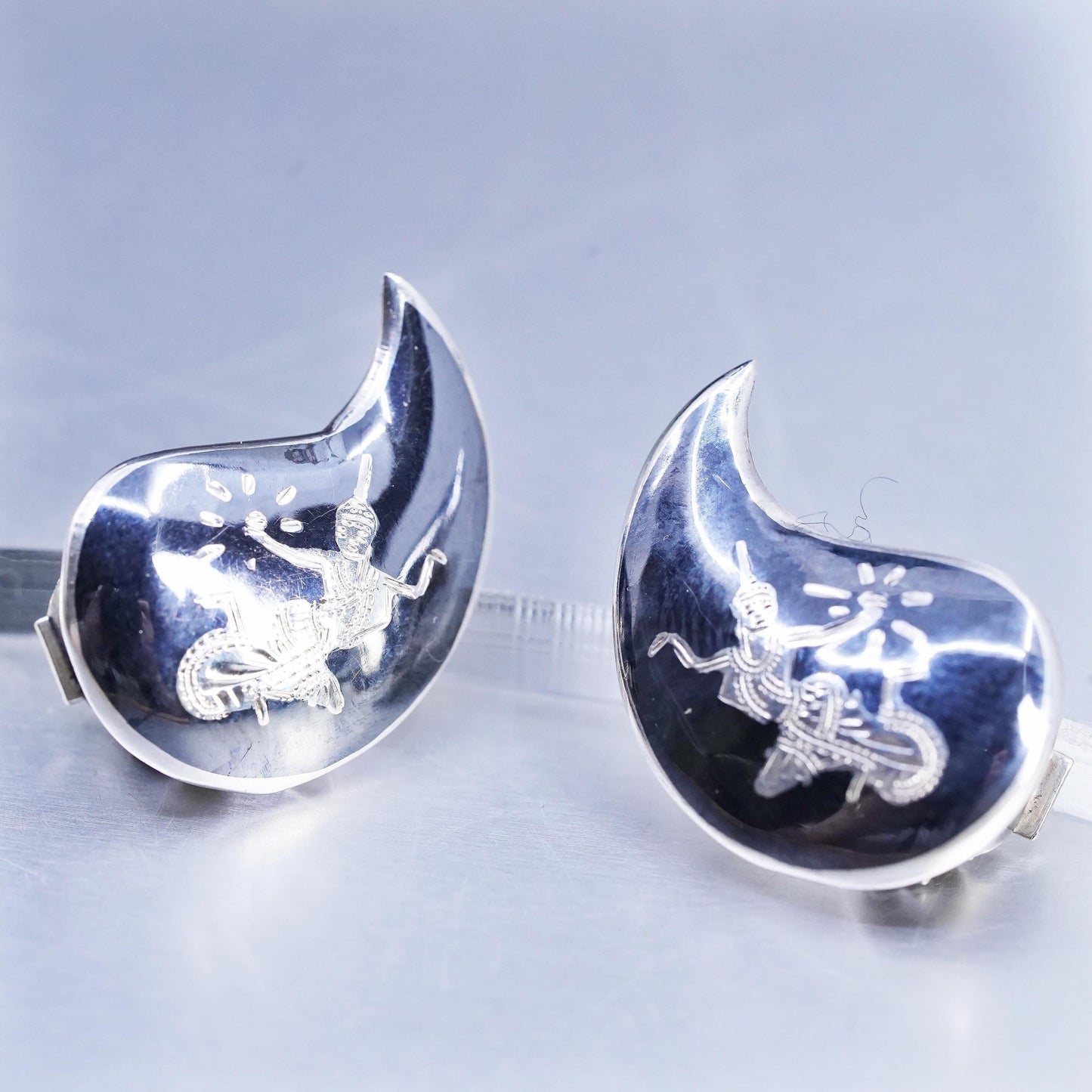 Vintage Siam sterling silver clip on earrings, 925 teardrop earrings, niello
