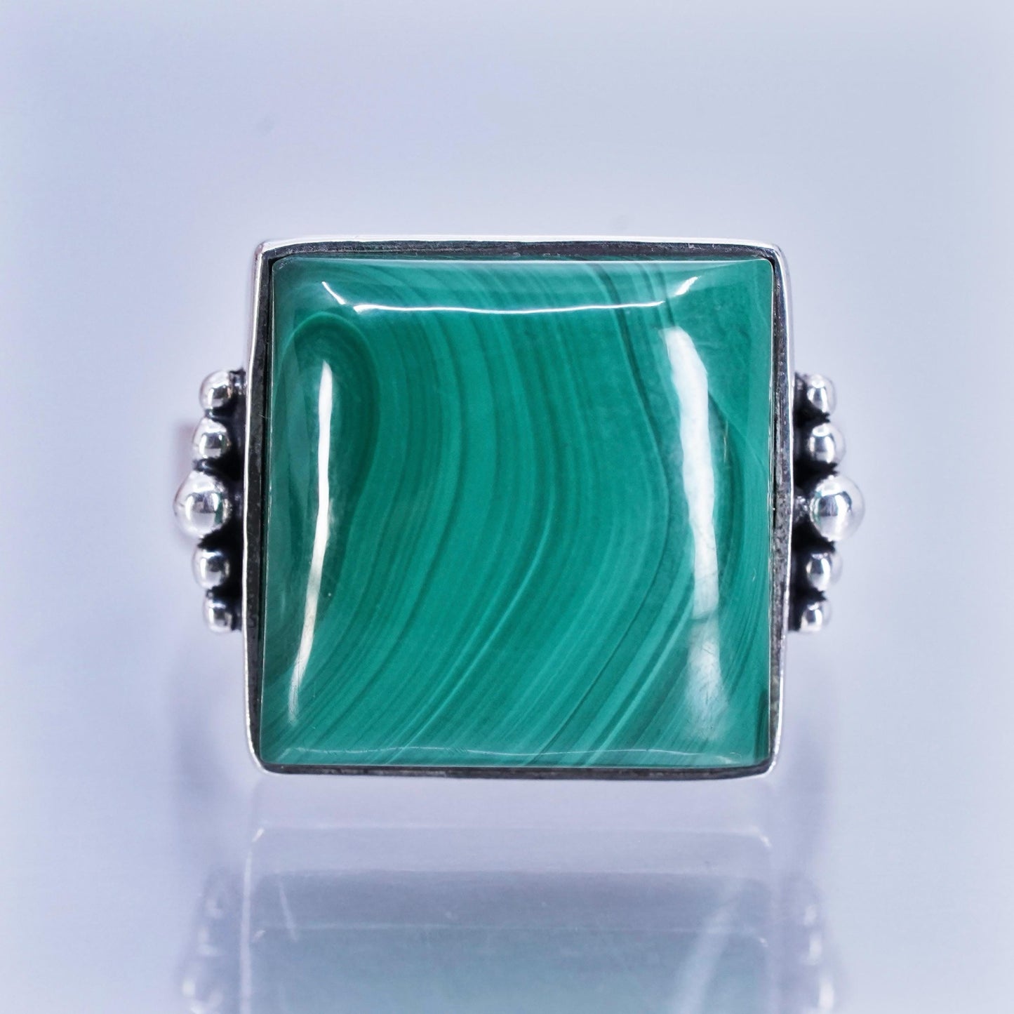 Size 8.5, Native American navajo Sterling 925 silver ring with square malachite