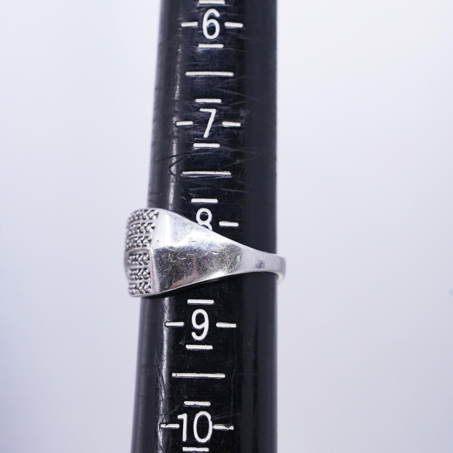 Size 8.25, vintage Sterling 925 silver band ring with cluster genuine diamonds