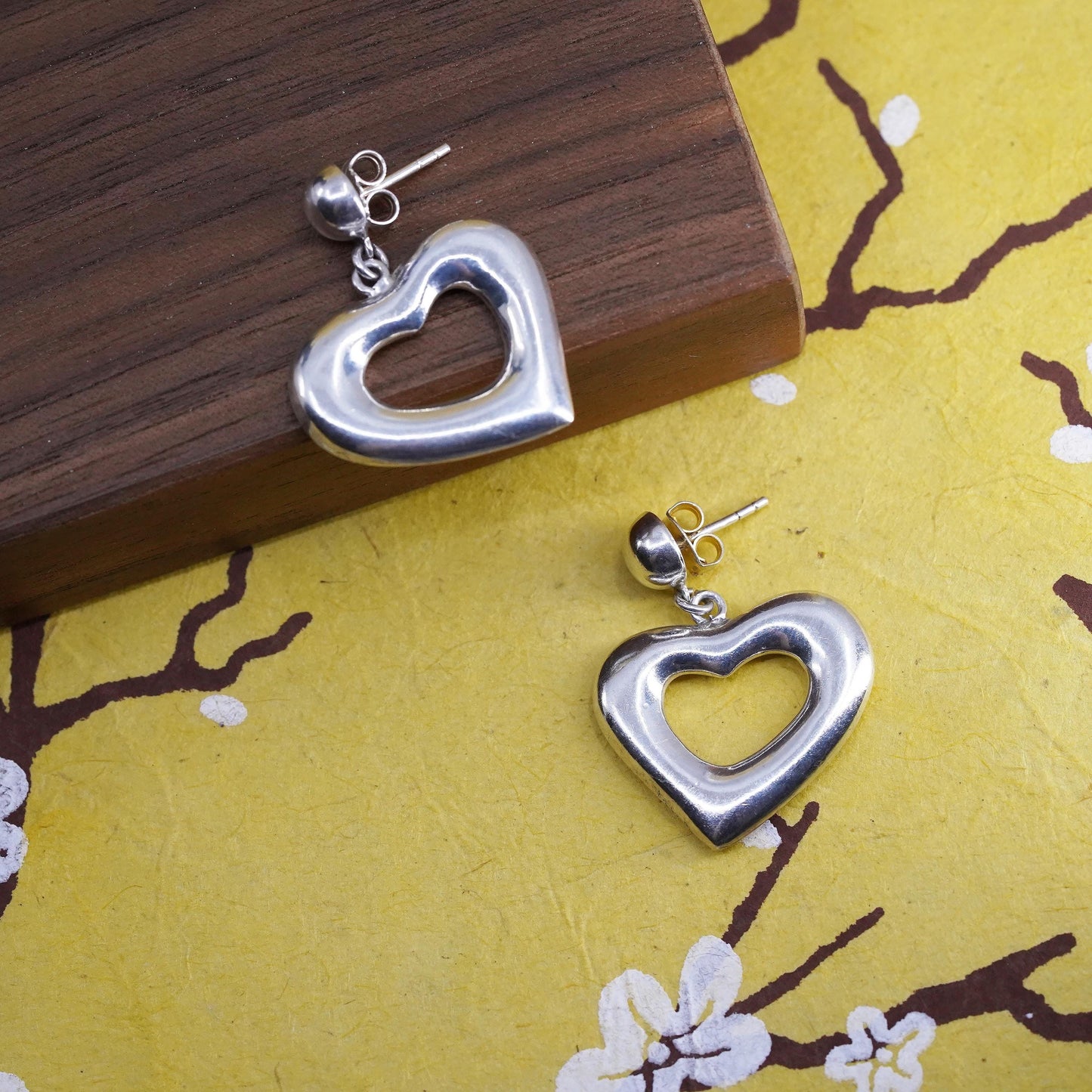 Vintage Sterling 925 silver handmade puffy heart earrings
