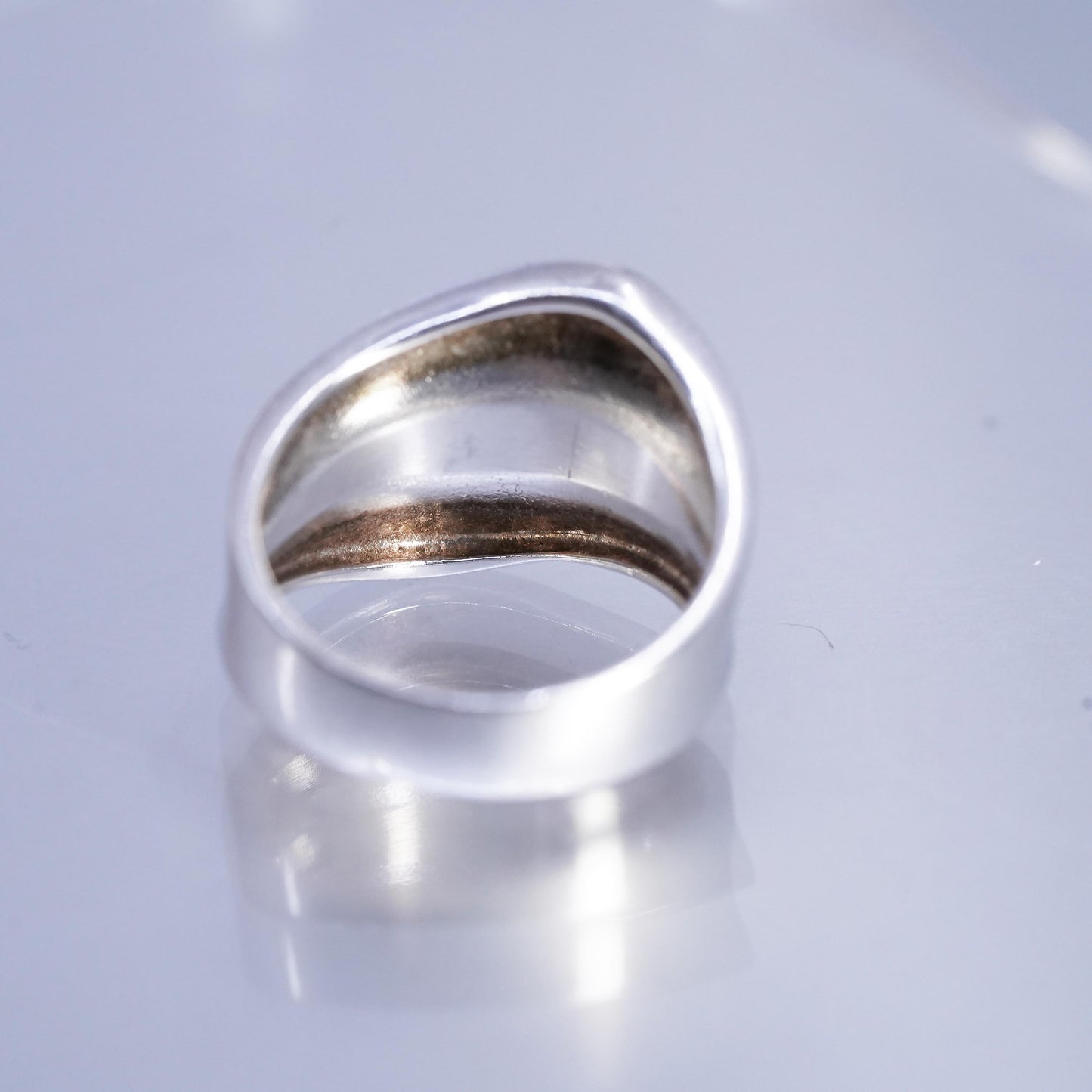Size 8, vintage modern Sterling 925 silver handmade ring, wavy band