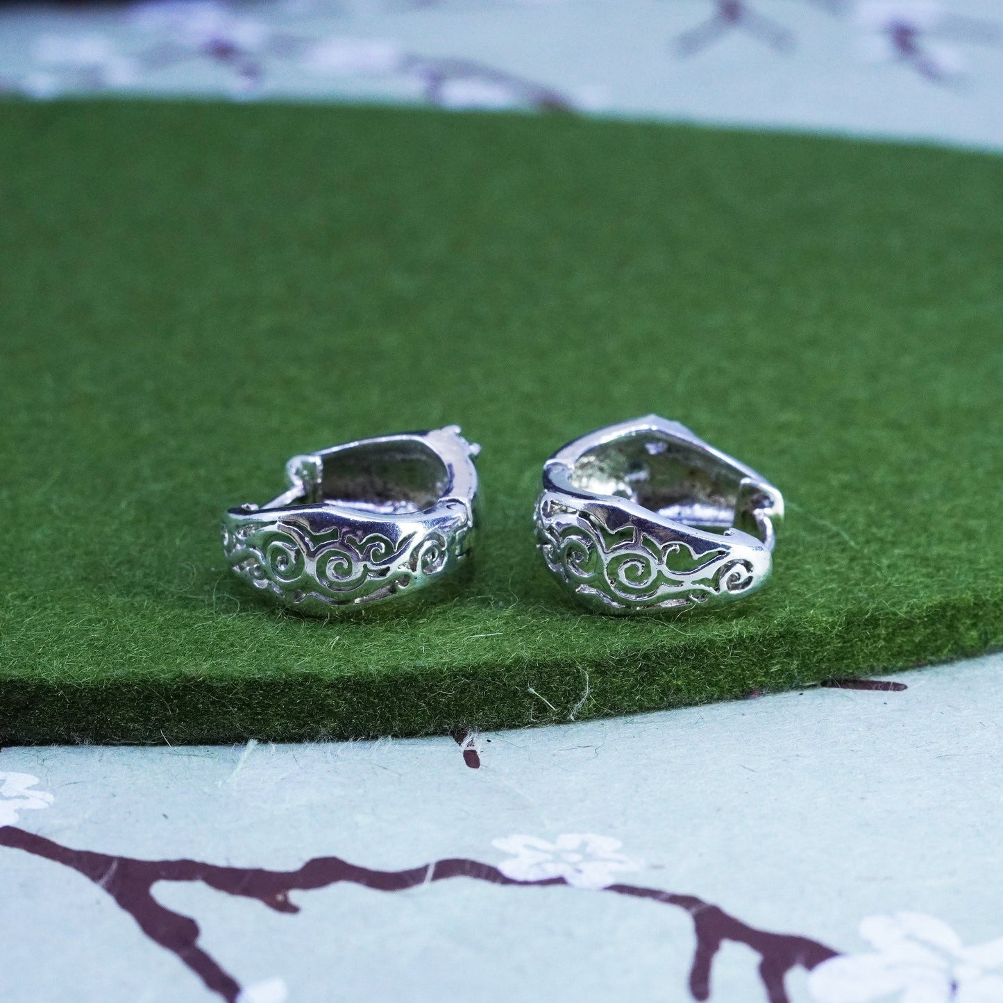 0.75”, Sterling silver handmade earrings, filigree 925 Huggie hoops with cz