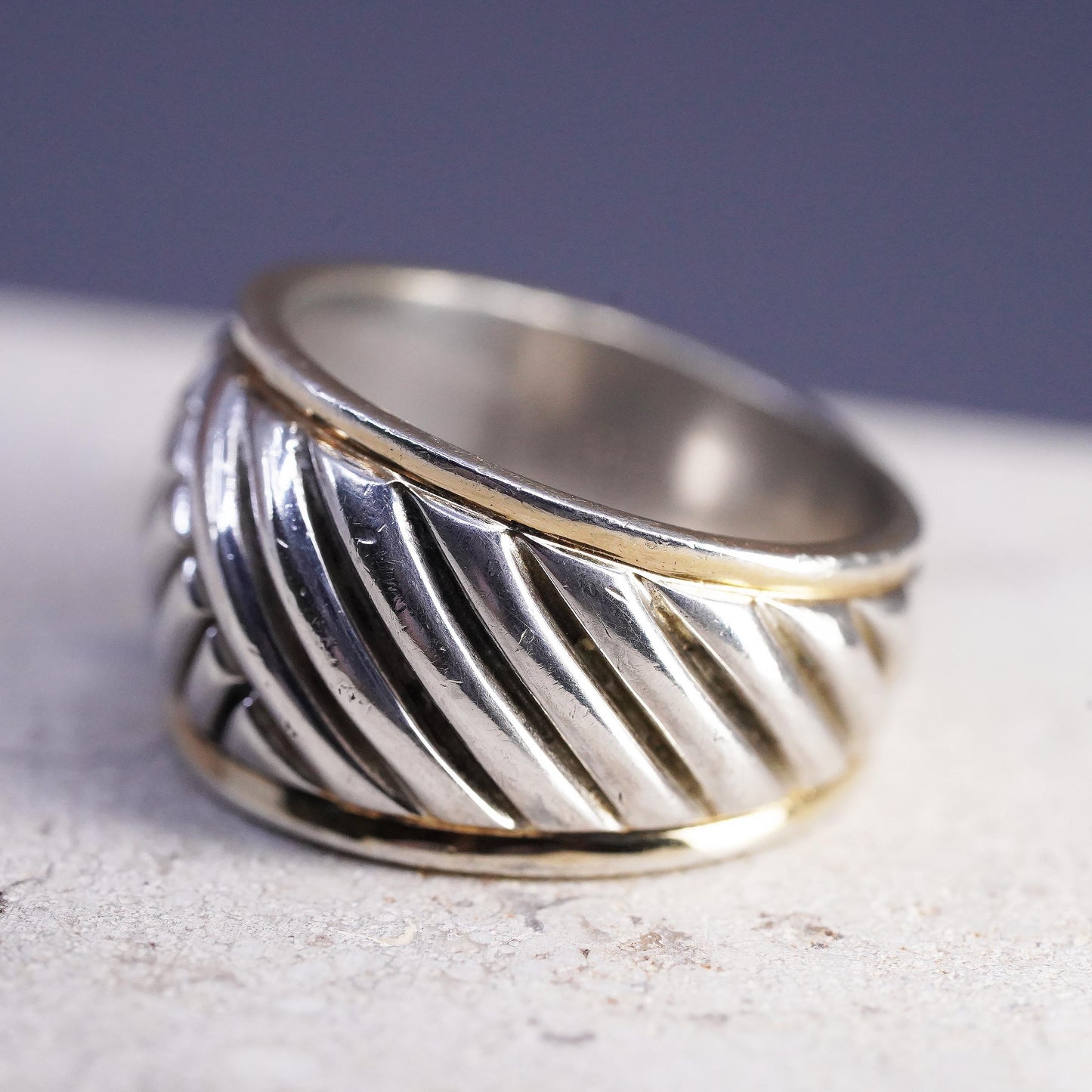 Size 7.5, vintage Sterling 925 silver handmade ribbed cable textured ring band