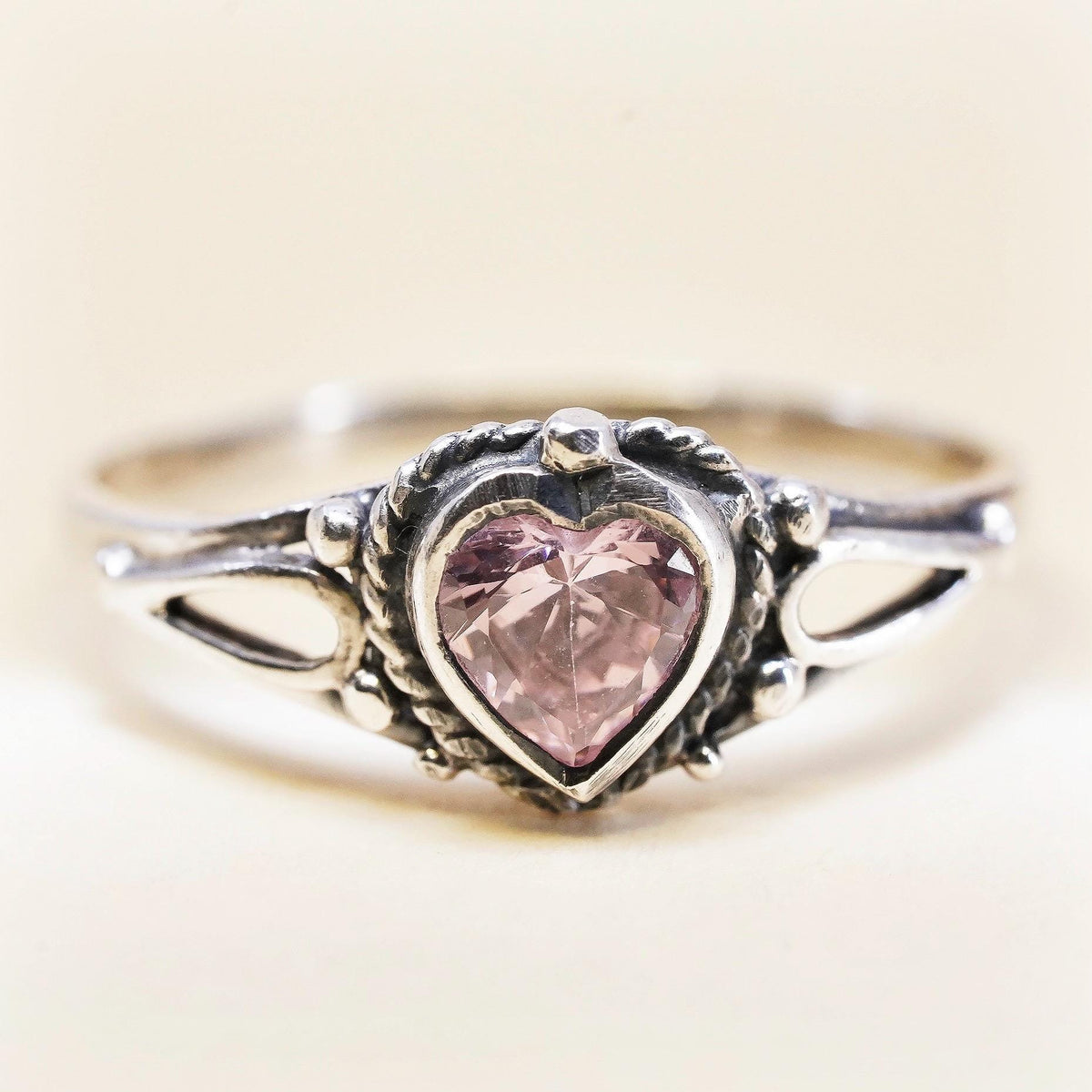 Size 6.25, Vintage sterling silver crystal heart ring, 925 silver pink crystal