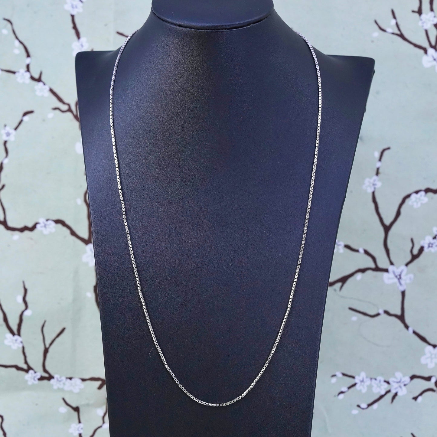 24”, 1.6mm, Vintage sterling silver Italy 925 silver box chain, necklace