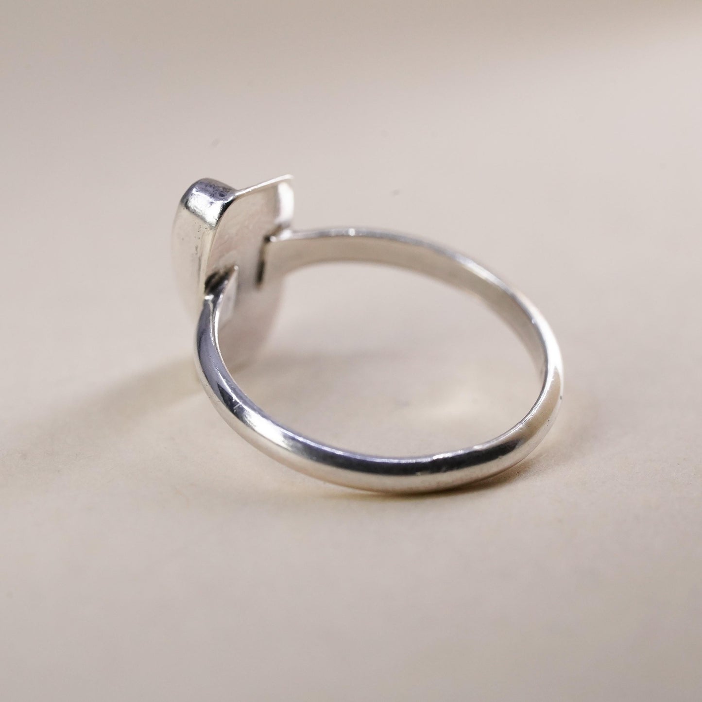 Size 5, Native American sterling silver ring, 925 silver ring oval turquoise