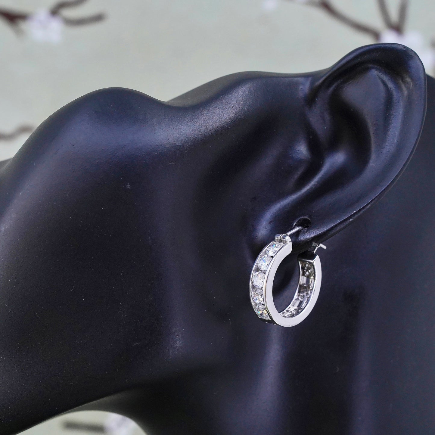 0.75”, Vintage Sterling silver handmade earrings, filigree 925 Huggie hoops cz