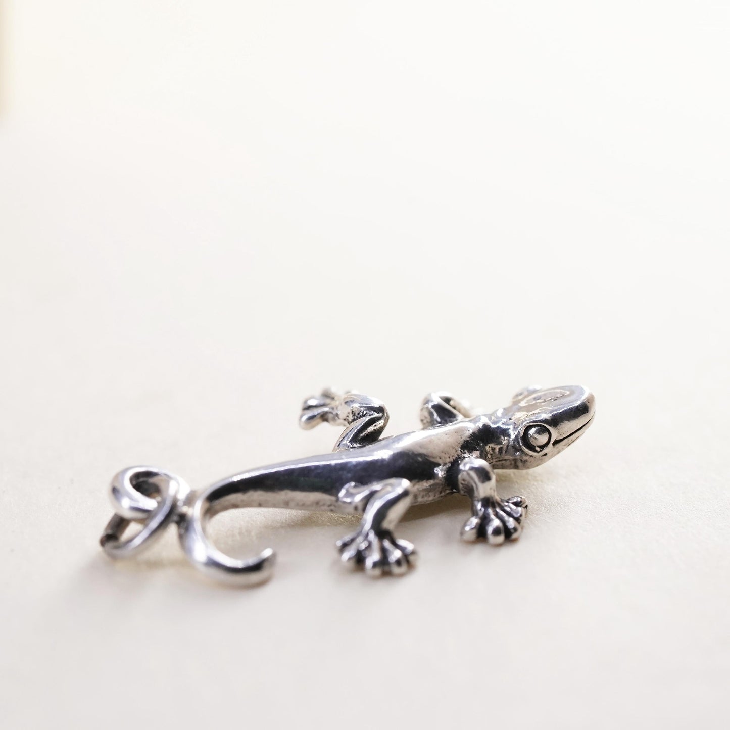Vintage sterling silver charm, 925 handmade lizard pendant