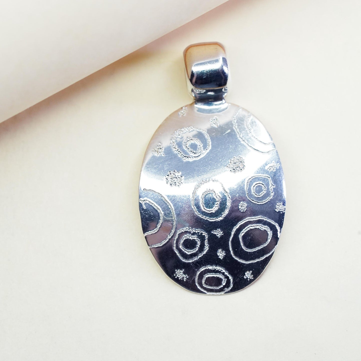 Vintage Sterling silver handmade pendant, Mexican spiral textured 925 oval tag