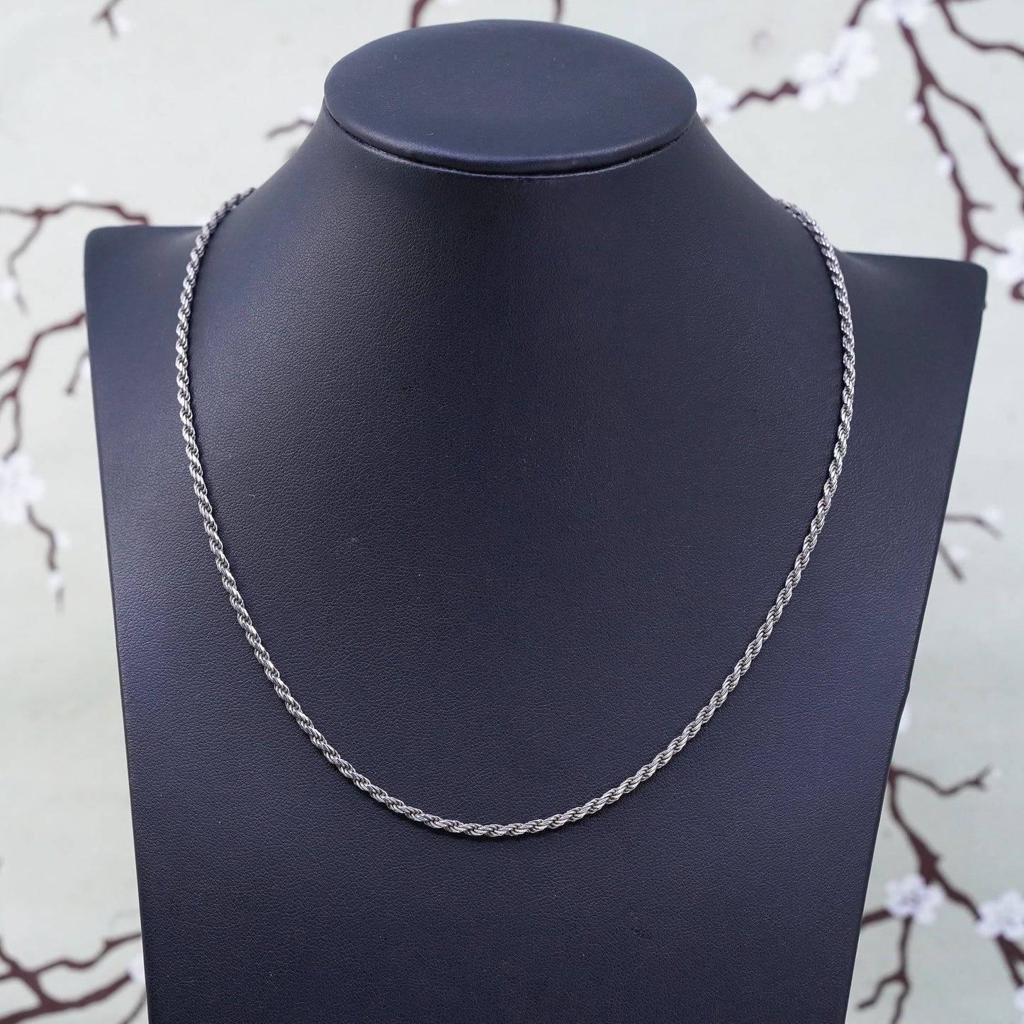 18" 2mm, vintage Sterling silver necklace, Italy 925 diamond rope chain