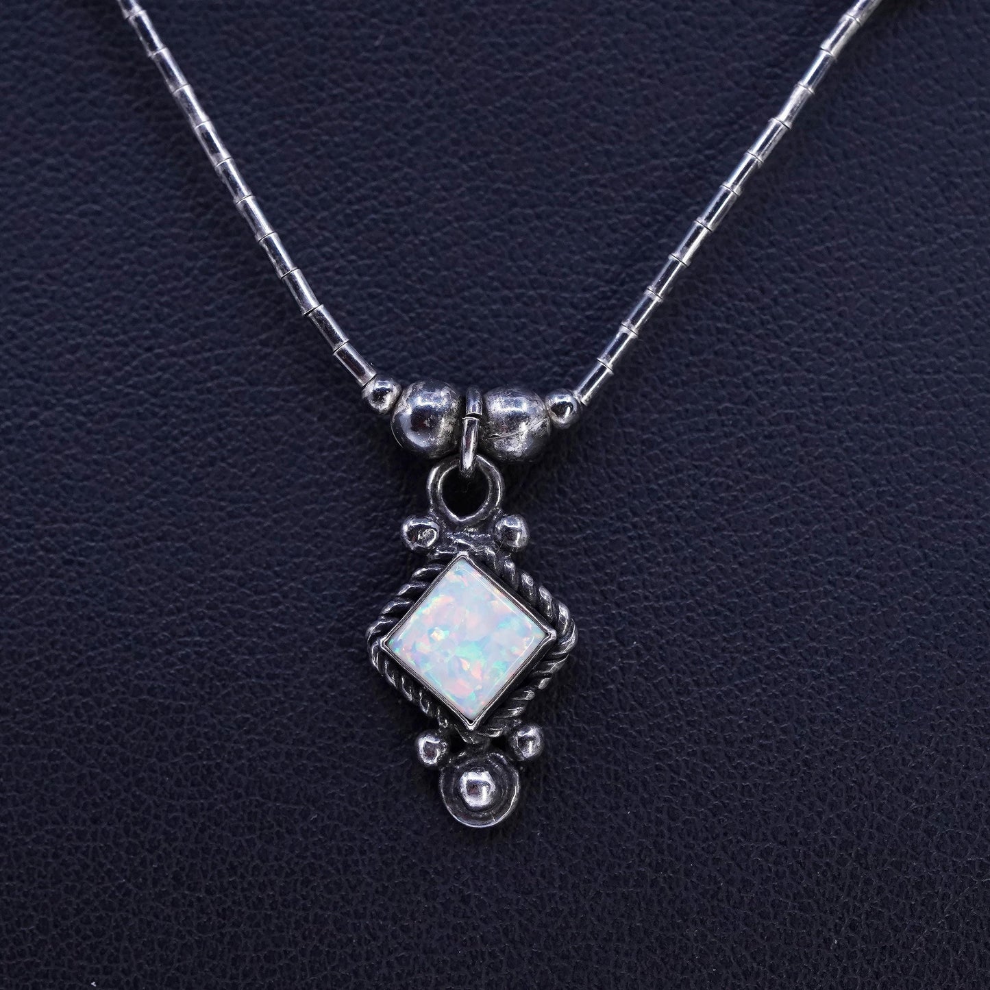 16", Native American Sterling 925 liquid silver handmade necklace opal pendant