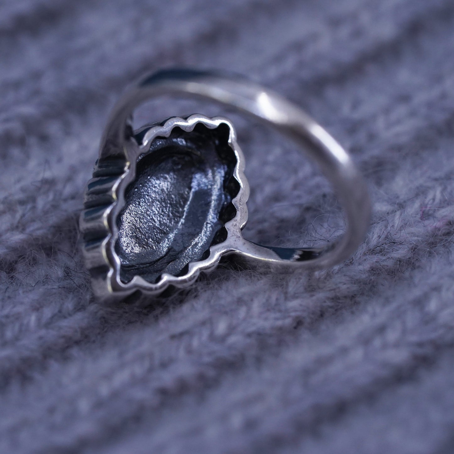 Size 5, vintage Sterling 925 silver handmade ring band with black onyx