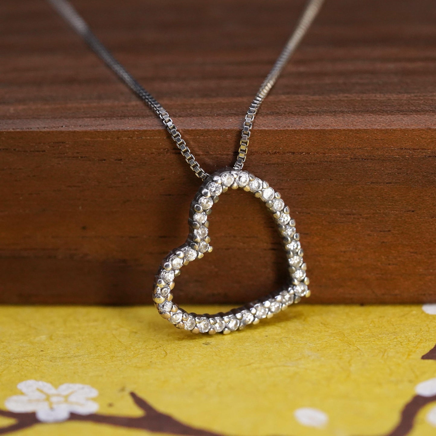 18", Sterling silver necklace, Italy 925 box chain cluster cz heart pendant