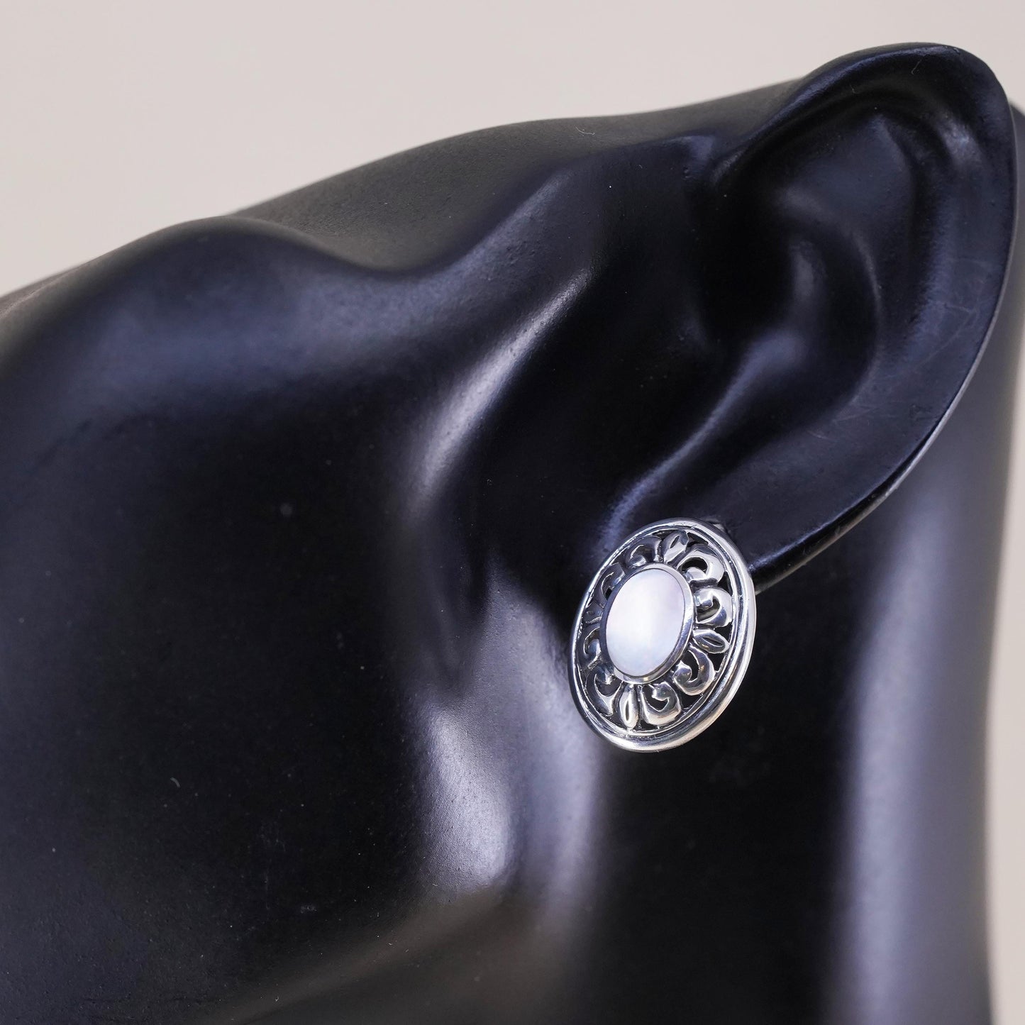 Vintage sterling silver earrings, 925 filigree studs with oval mother of pearl