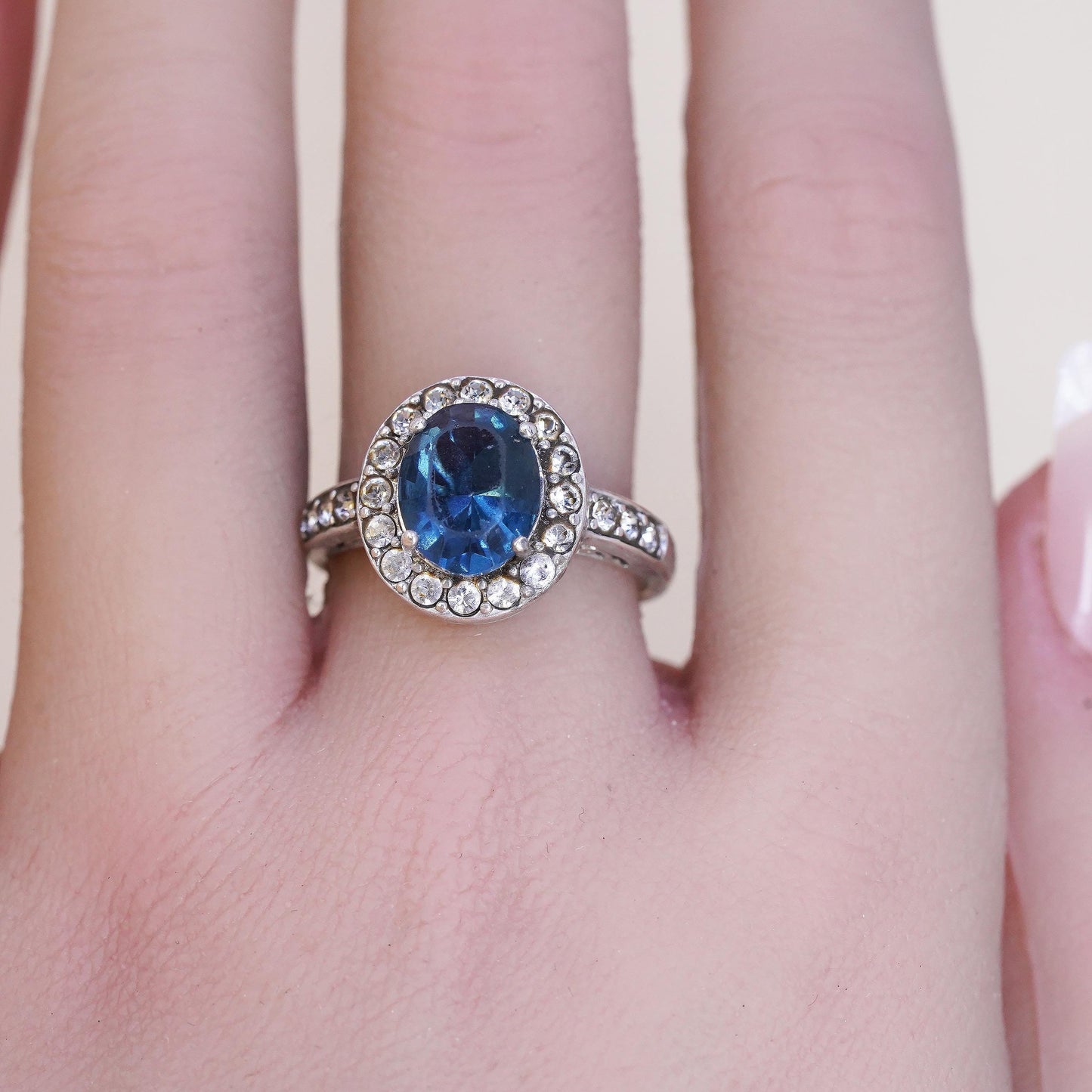 Size 8, vintage sterling 925 silver filigree statement ring with oval topaz cz
