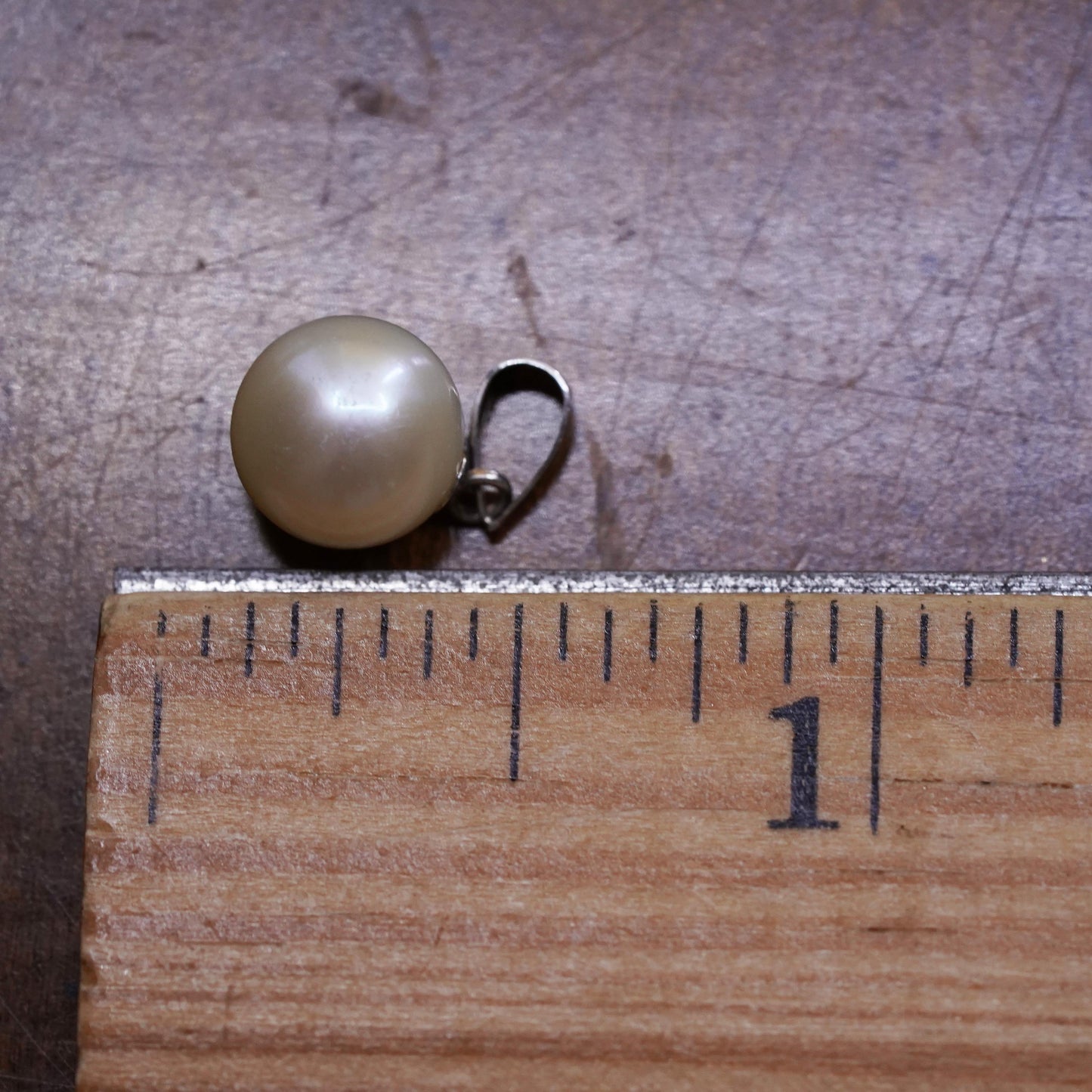 Vintage Sterling silver handmade pendant, 925 with 8mm freshwater pearl