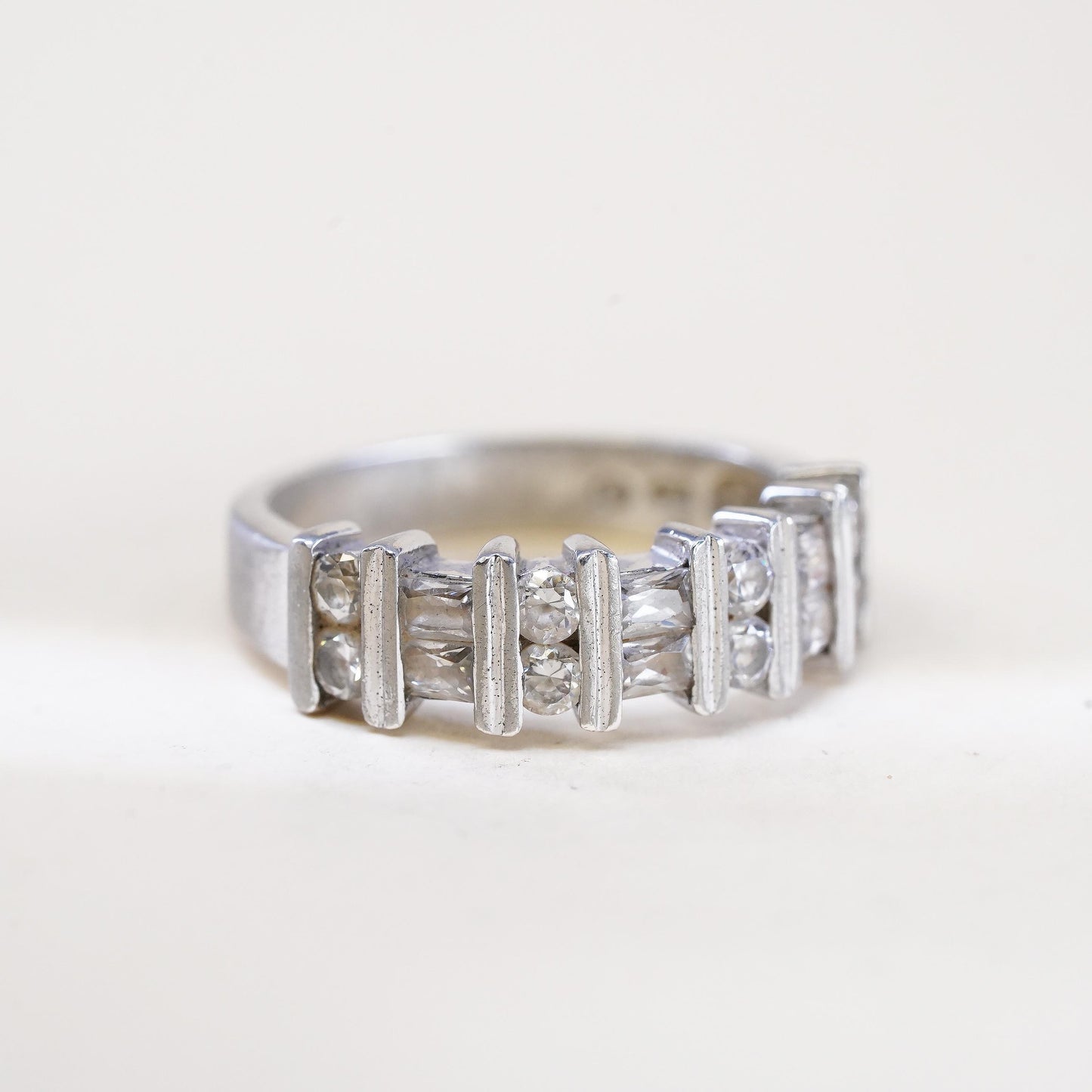 Size 7.25, vintage sterling 925 silver ring with cluster CZ, statement band