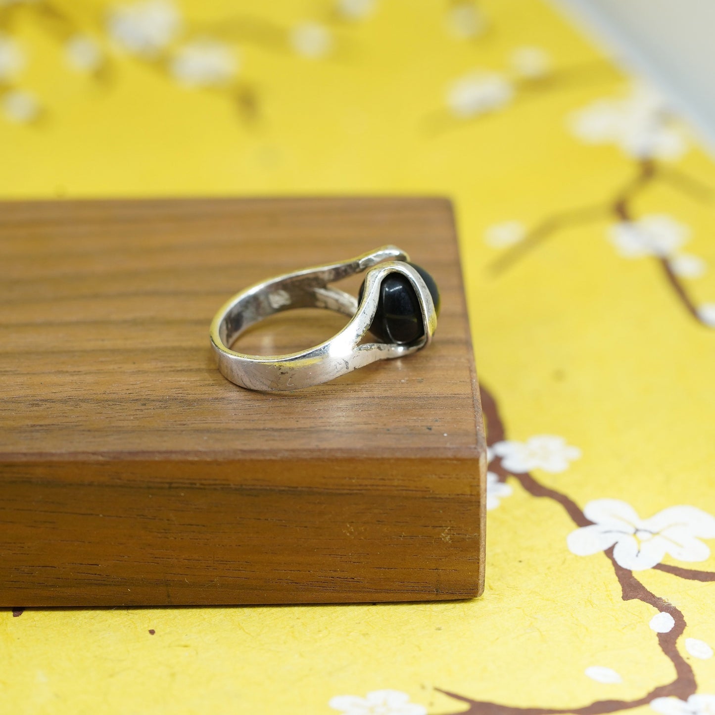 Size 7.25, vintage Sterling 925 silver interchangeable ring with onyx