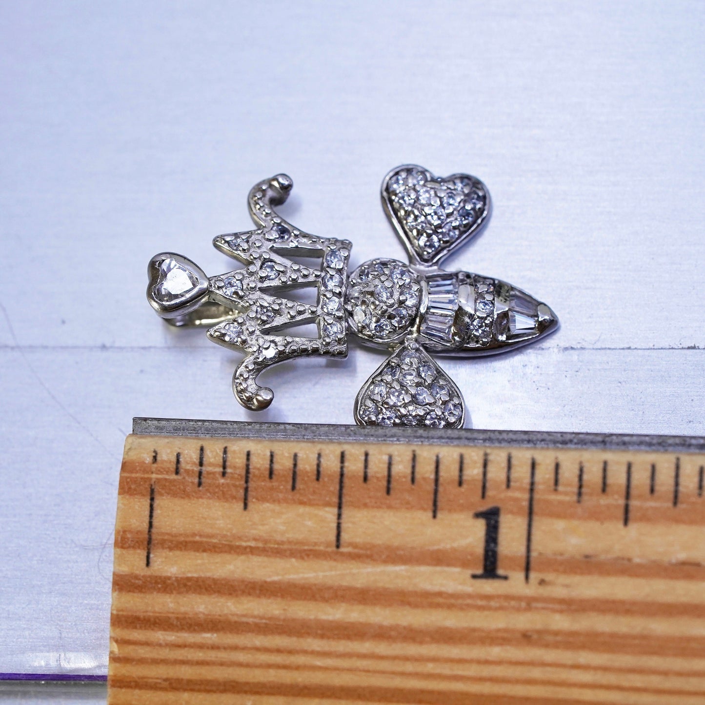 Vintage Sterling silver 925 bee crown pendant with cluster cz