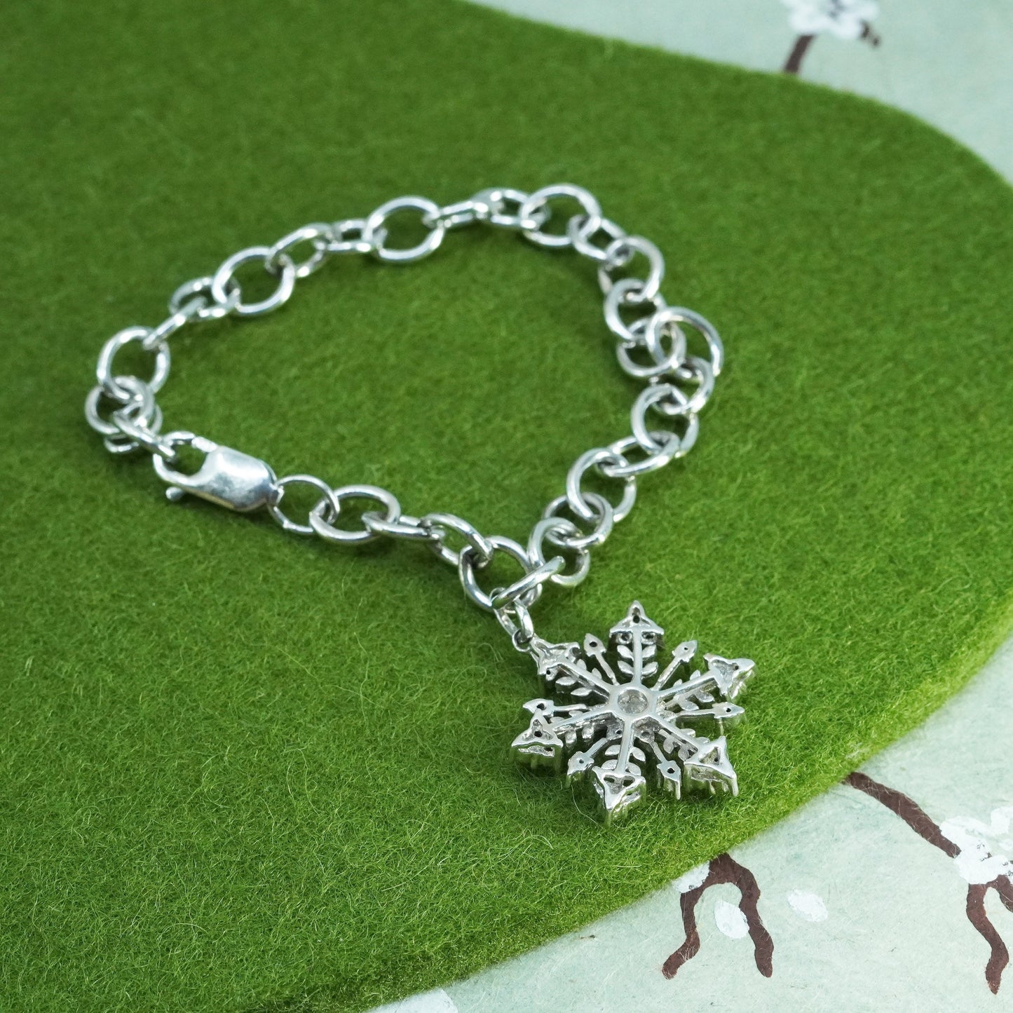 6.5”, sterling 925 silver circle link charm bracelet snowflake charm diamond