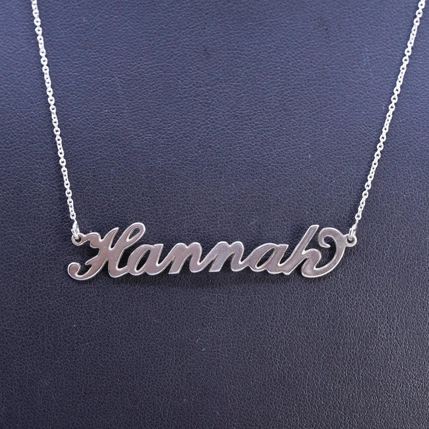 16+2", vintage Sterling silver necklace, 925 circle chain name Hannah pendant