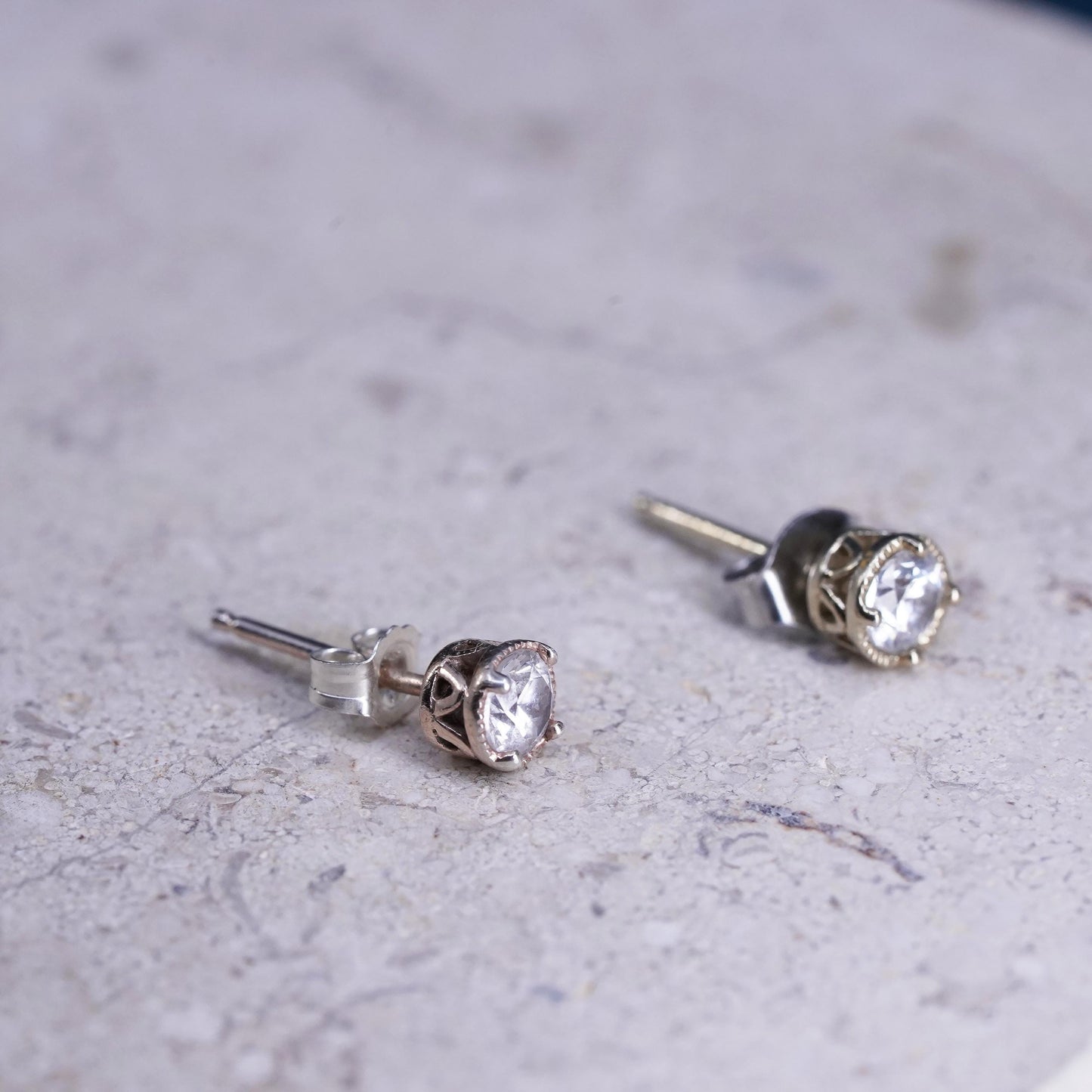 4mm, Vintage KIERA sterling silver 925 circle cz studs earrings