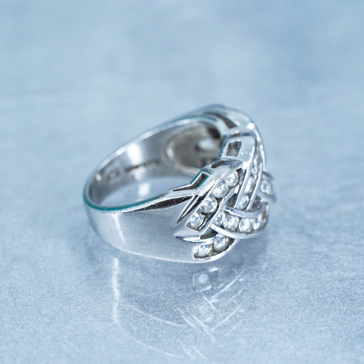 Size 5.75, vintage Sterling 925 silver handmade woven ring with cluster Cz