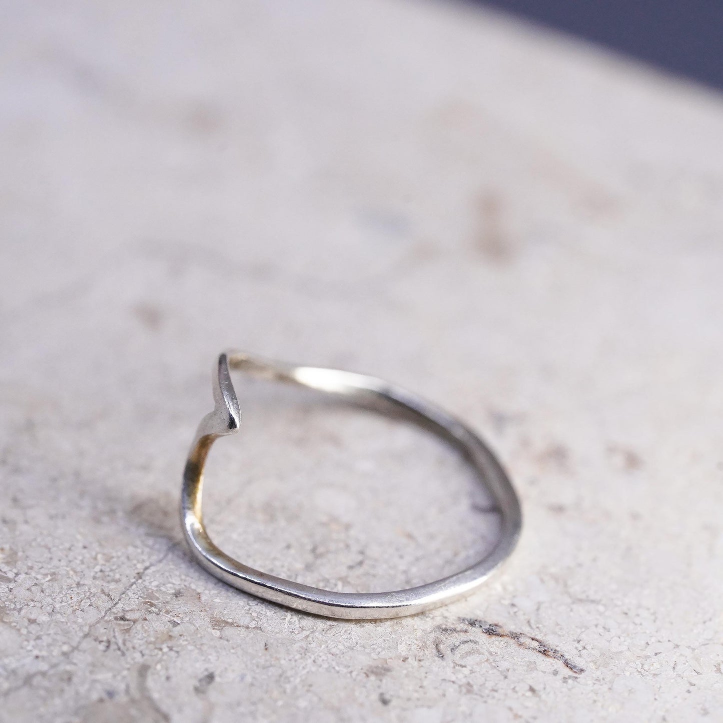 Size 7, VTG Sterling silver handmade wavy wave ring, stackable 925 band wave