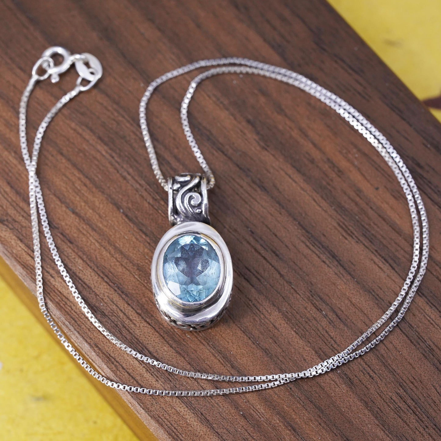 16”, Vintage Sterling silver necklace, 925 box chain oval blue topaz pendant