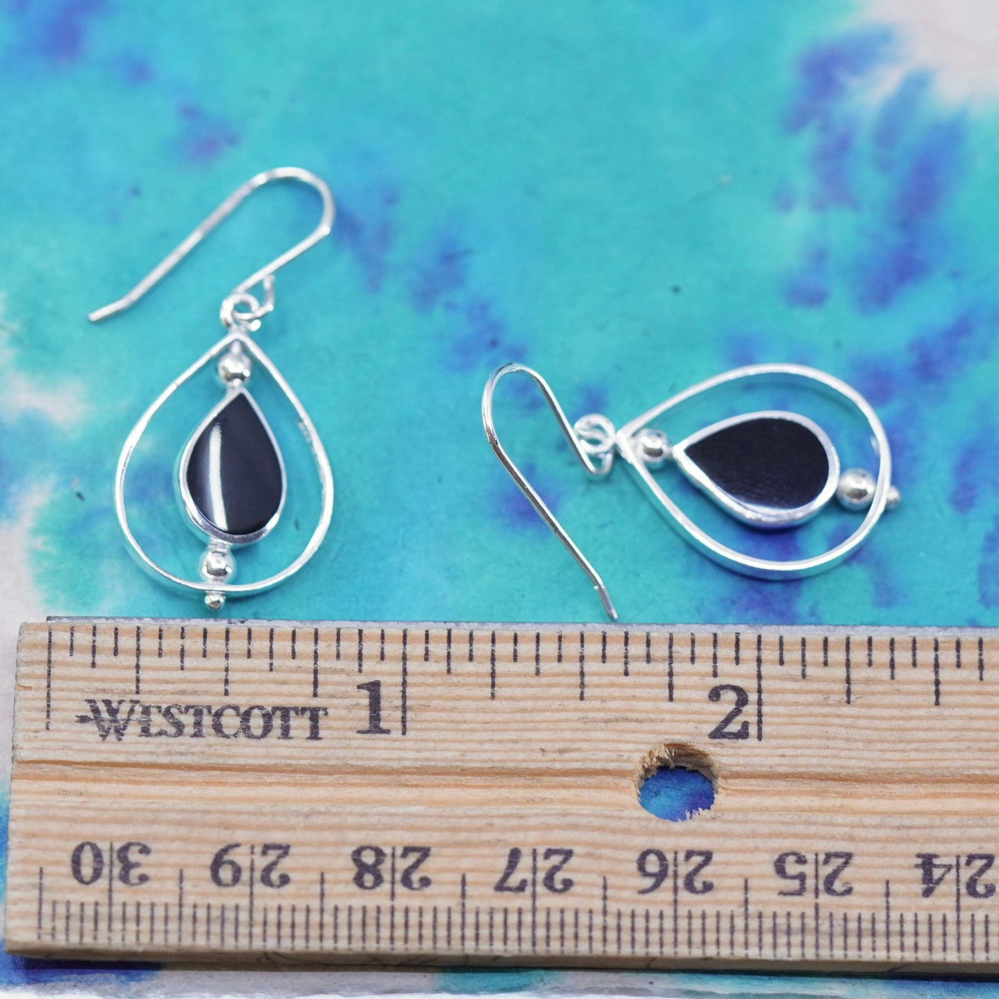 Vintage Sterling 925 silver handmade teardrop earrings with onyx inlay