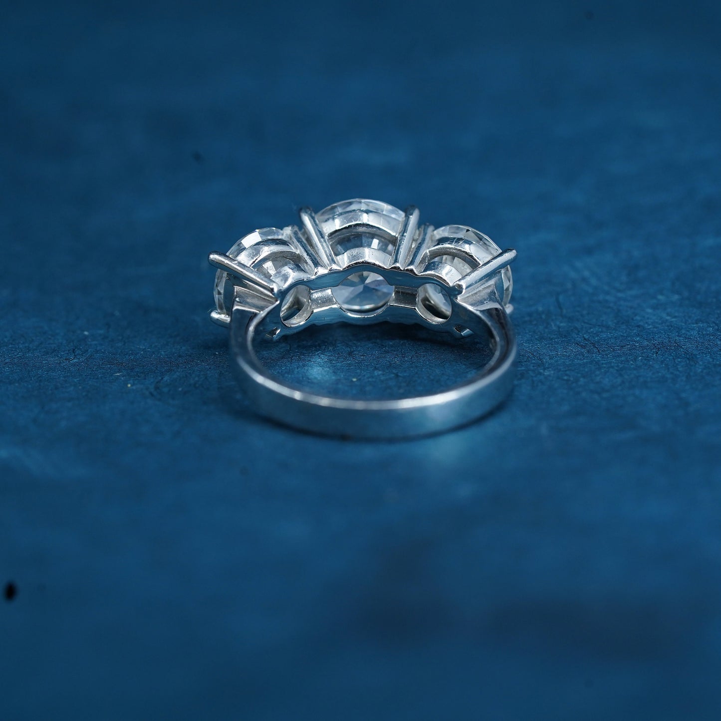 Size 8, vintage Sterling 925 silver handmade ring with cluster Cz