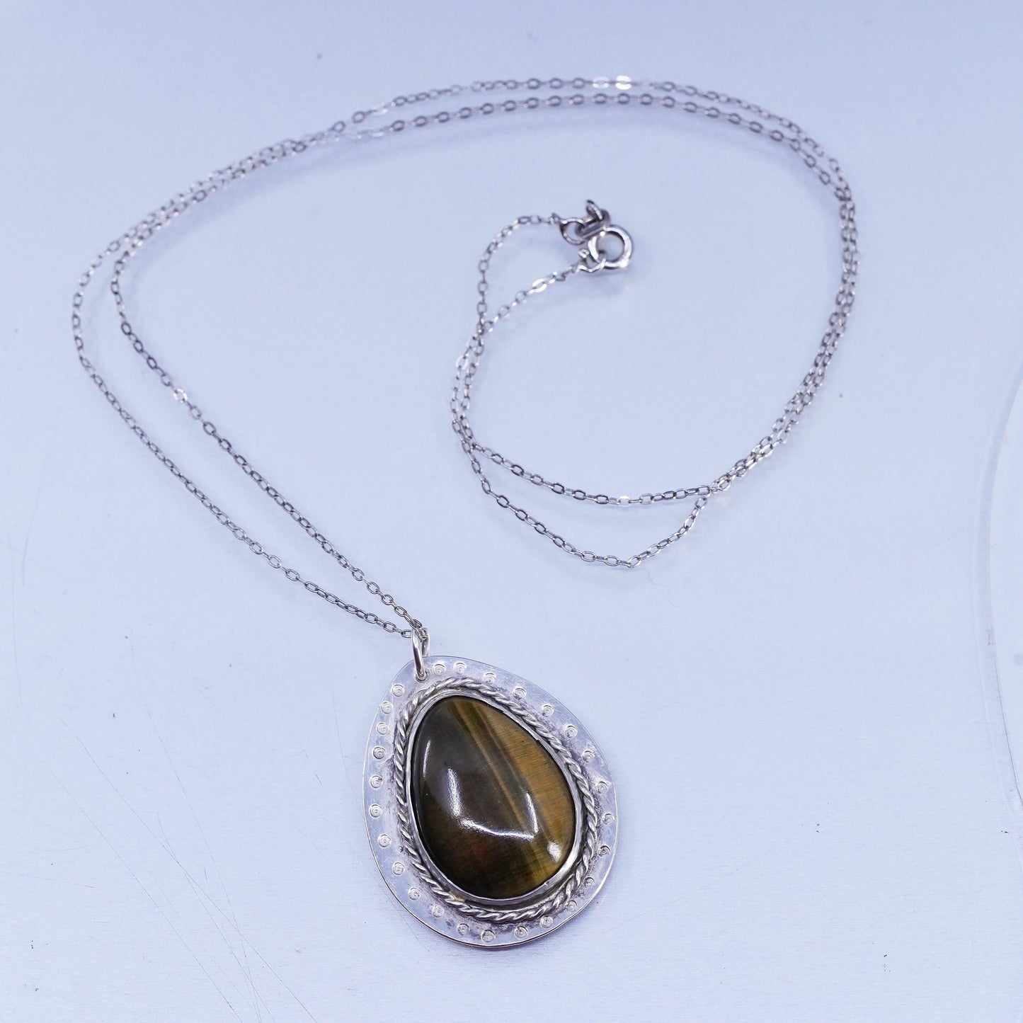 20", southwestern Sterling 925 silver circle necklace golden tiger eye pendant