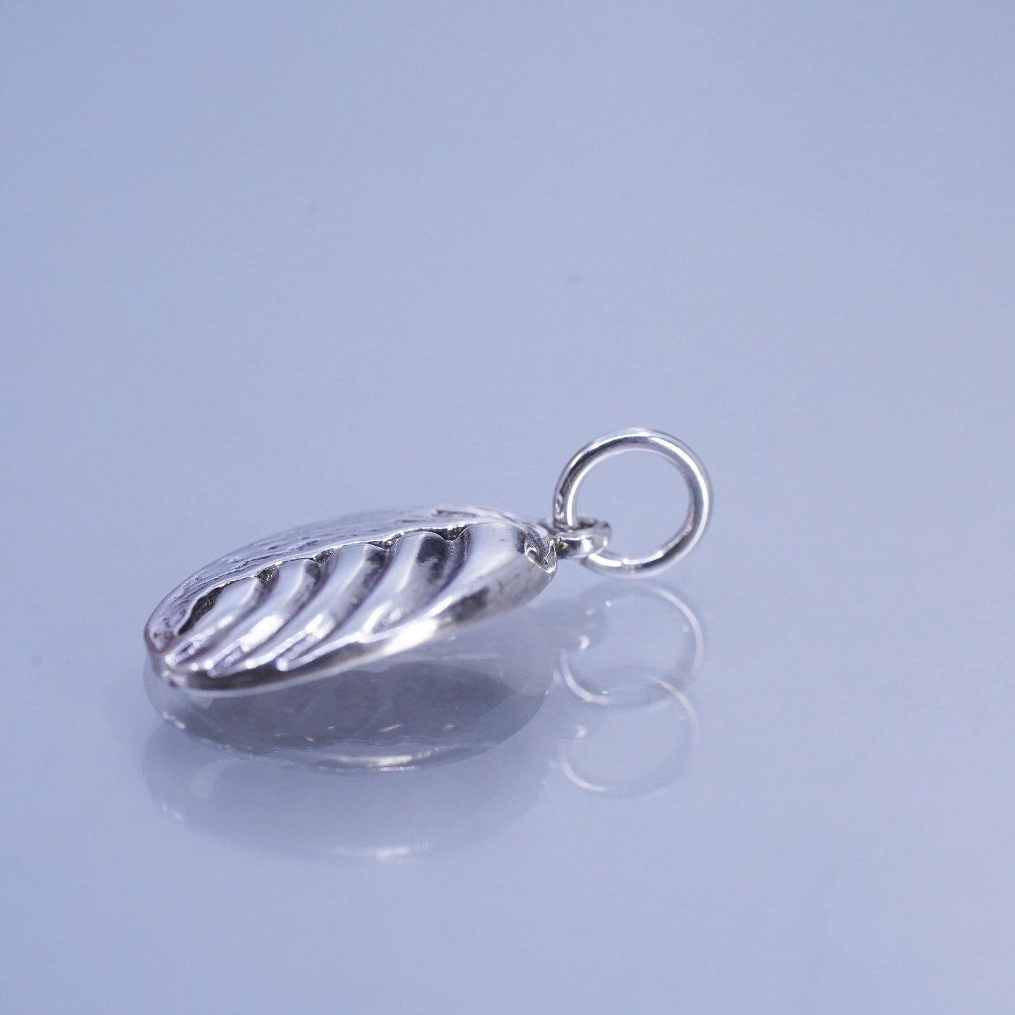 Vintage sterling 925 silver handmade oval wave charm pendant