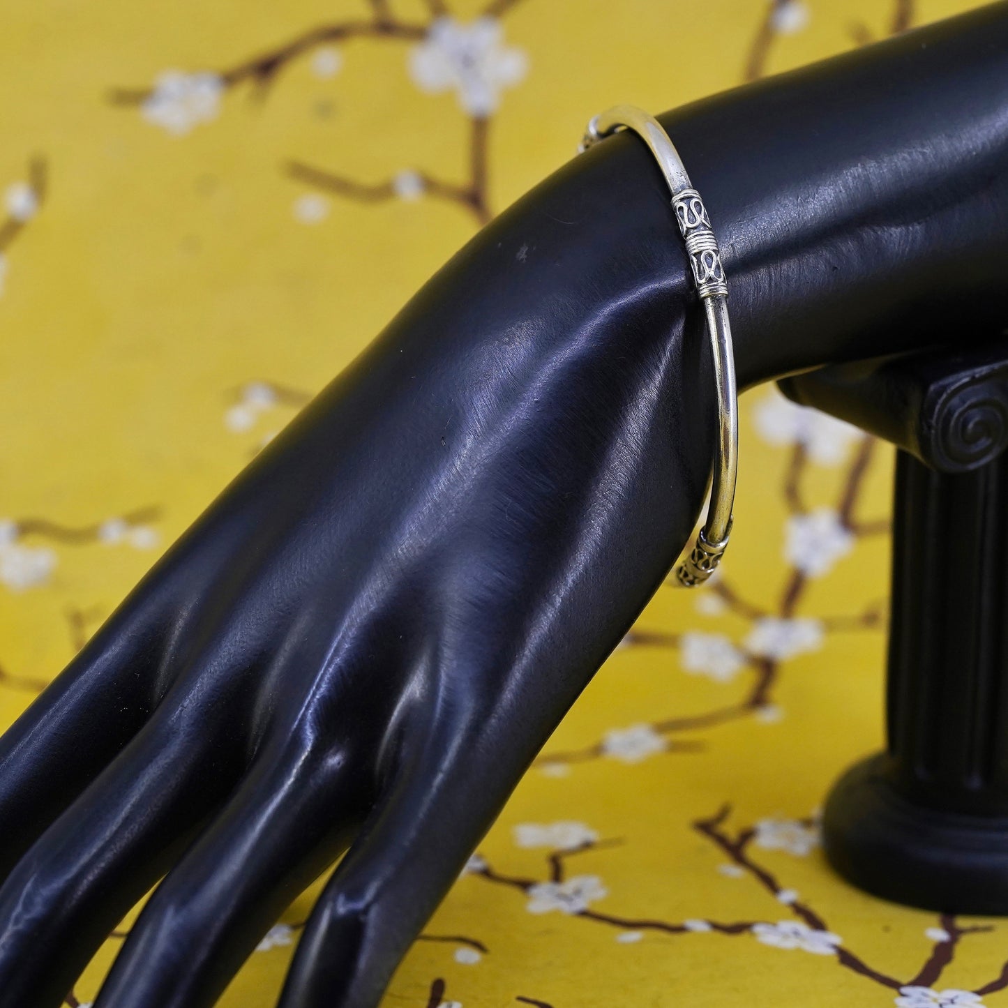 7.75”, Vintage Sterling silver handmade stackable bracelet, 925 Bali bangle