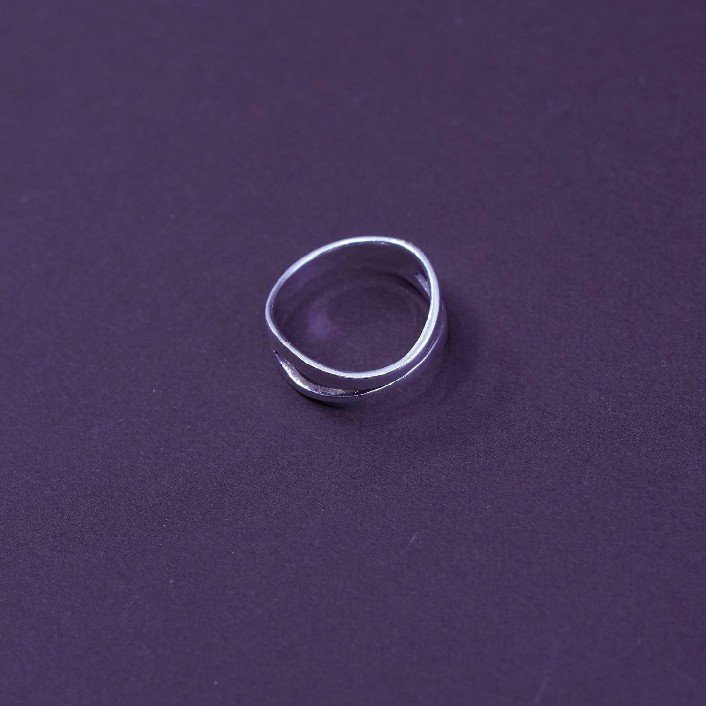 Size 5.5, vintage Sterling silver handmade ring, southwestern, 925 wavy band