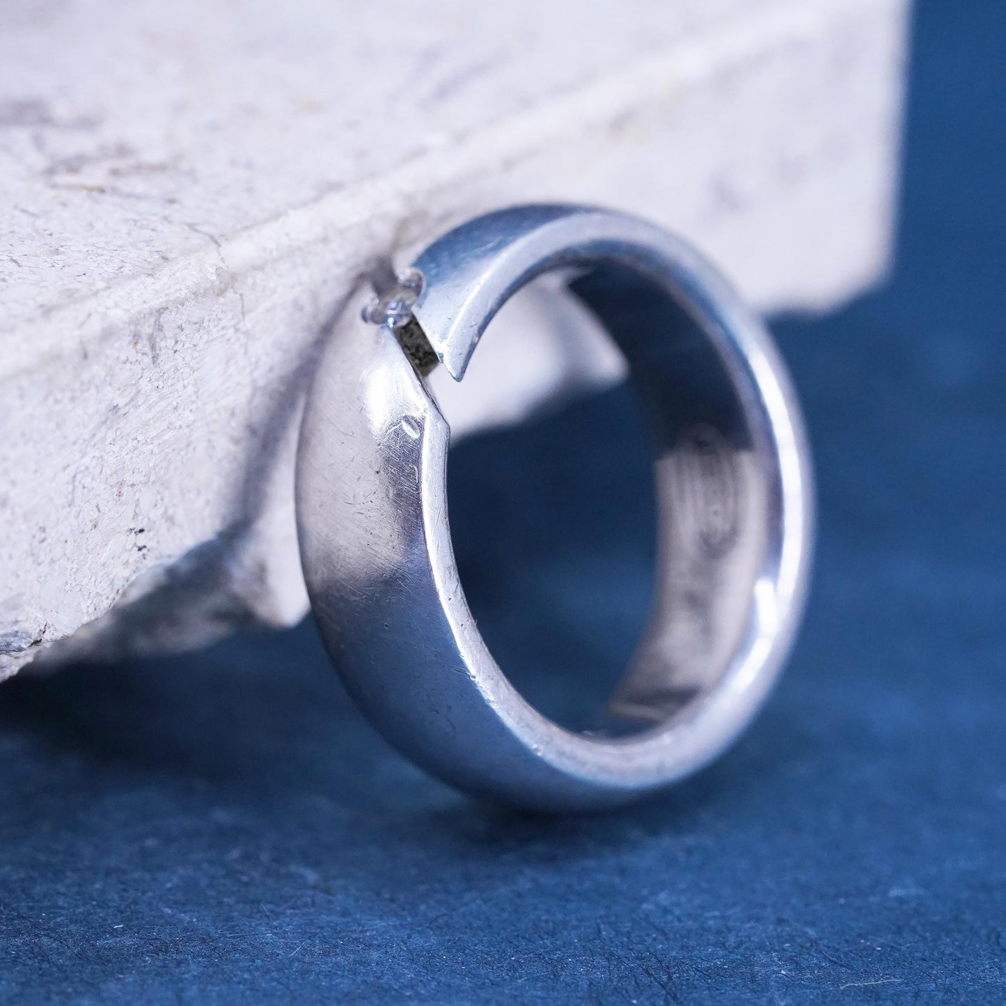 Size 7.5, vintage Fossil Sterling silver handmade ring, 925 wedding band cz