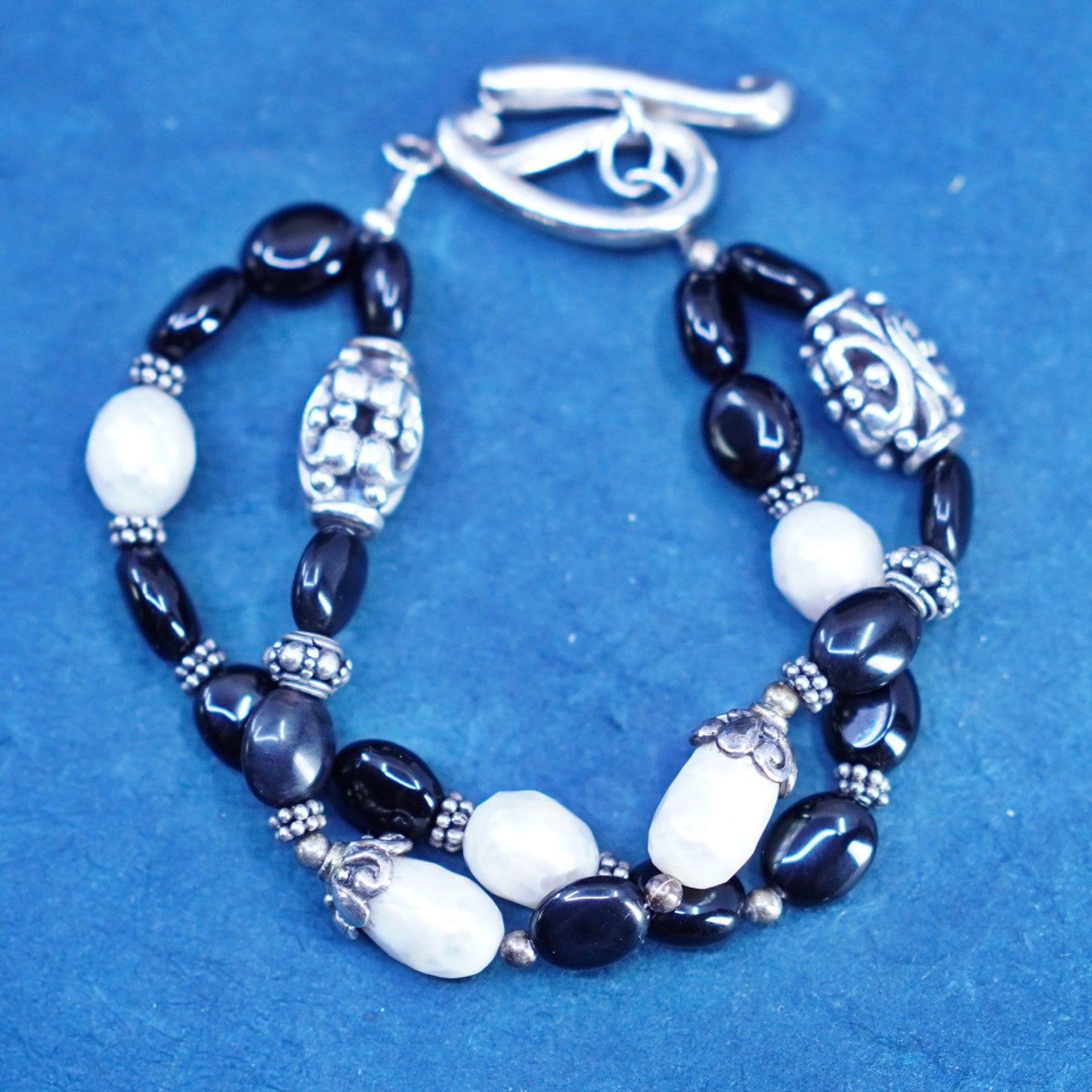 7”, vintage Sterling 925 silver handmade bracelet, obsidian and pearl beads