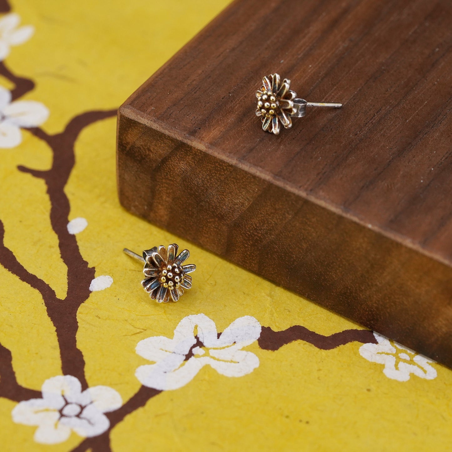 Vintage Sterling silver handmade earrings, 925 flower studs earrings