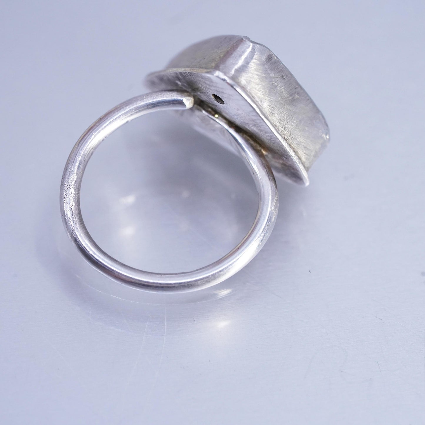 Size 6.25, vintage southwestern Sterling 925 silver ring triangular turquoise